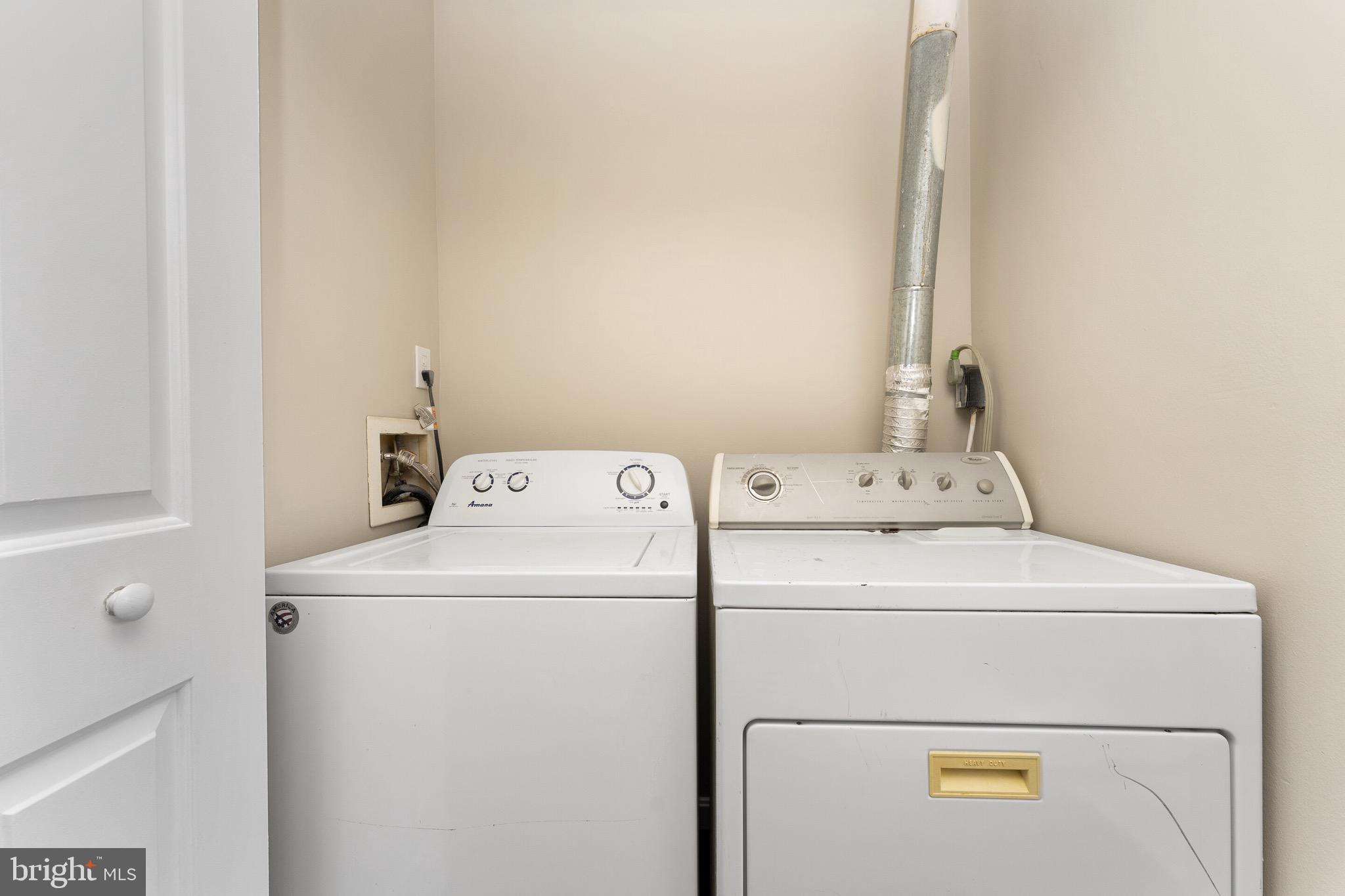 WILLIAMSTOWN - Residential