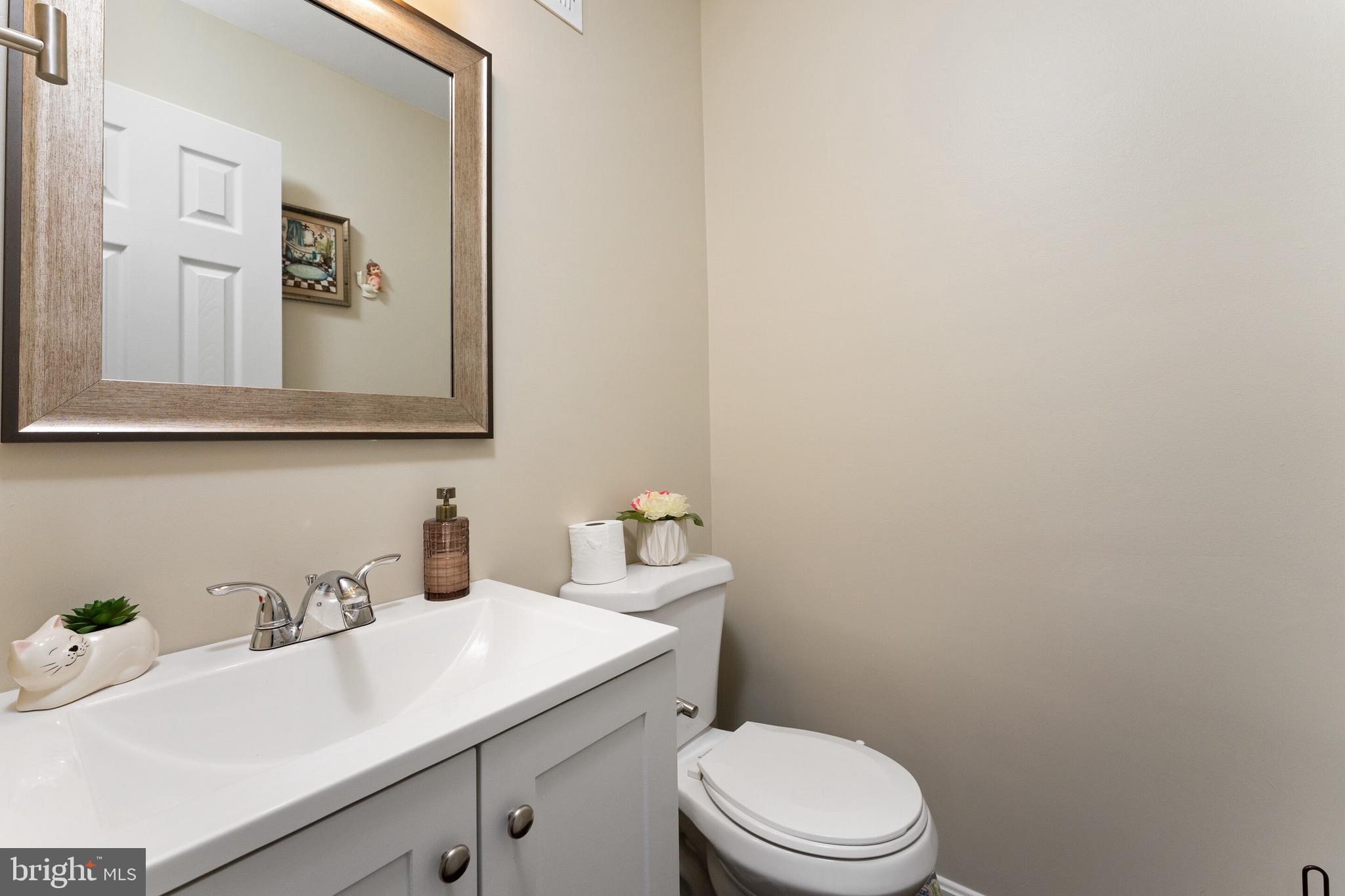 WILLIAMSTOWN - Residential