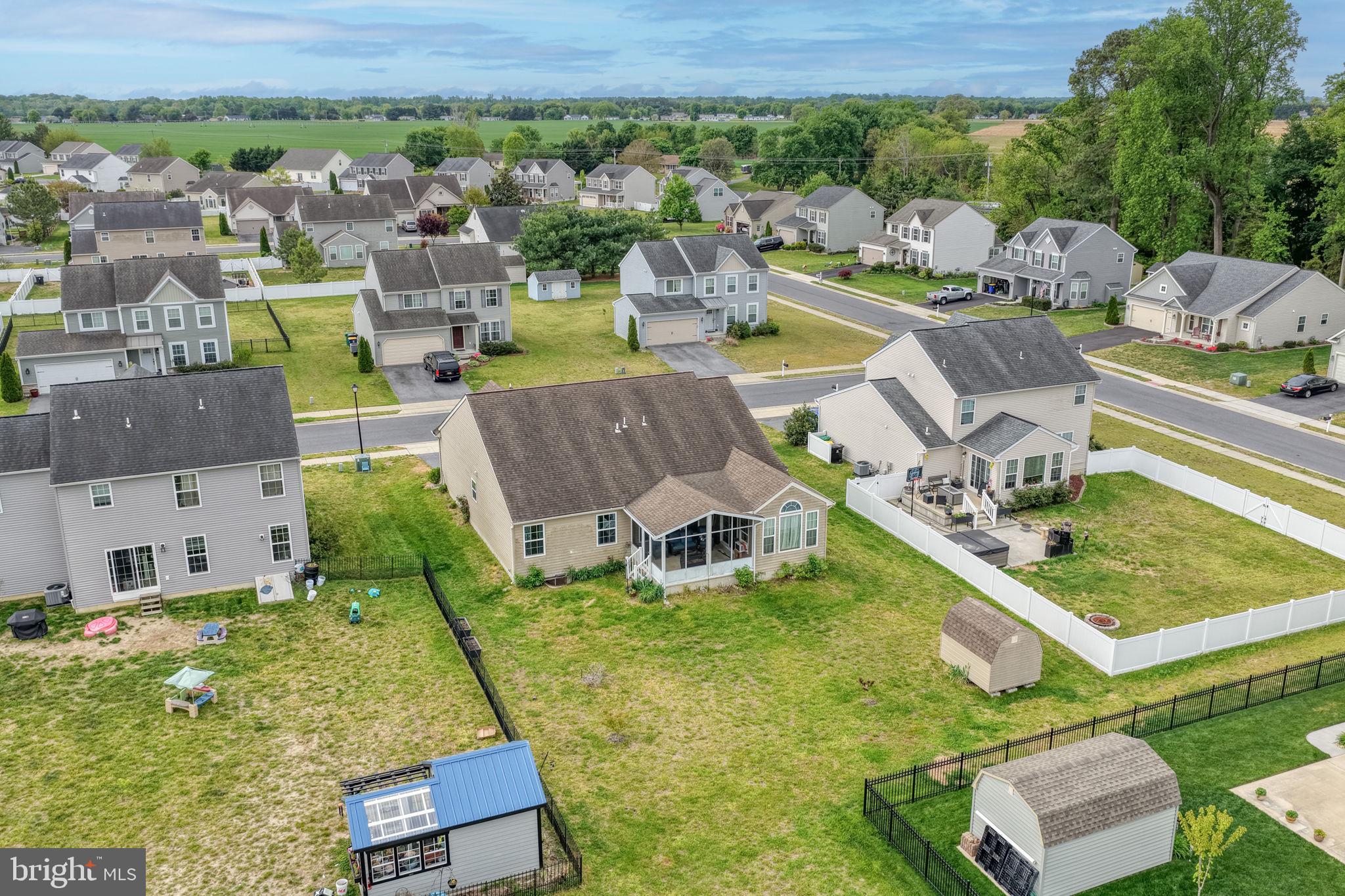 COURSEYS POINT - Residential