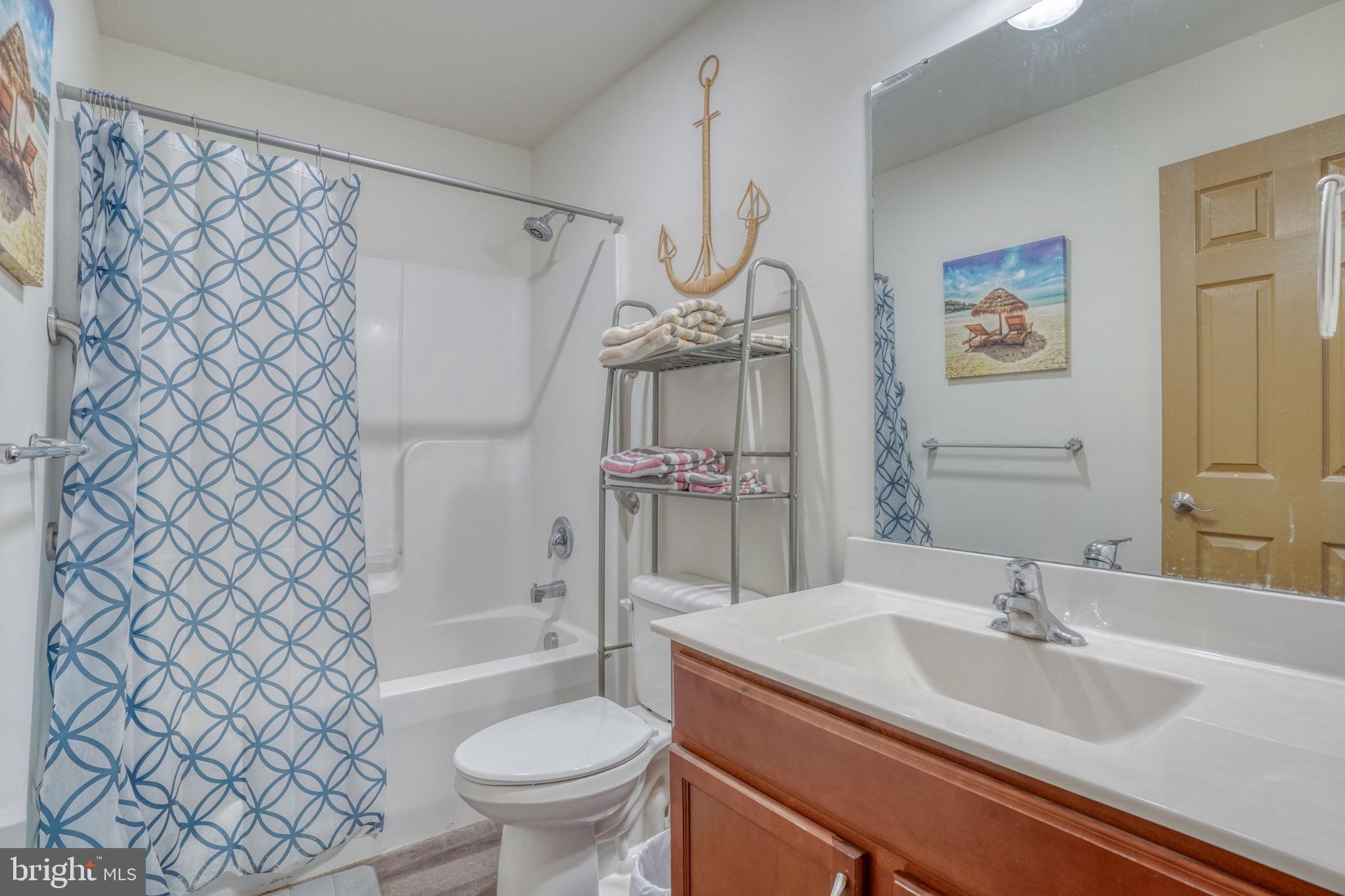COURSEYS POINT - Residential
