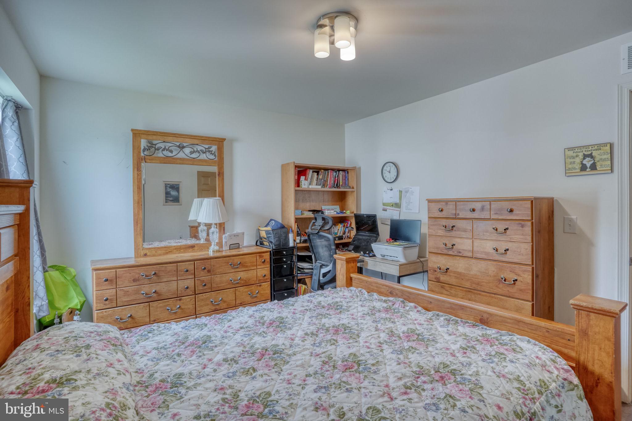 COURSEYS POINT - Residential