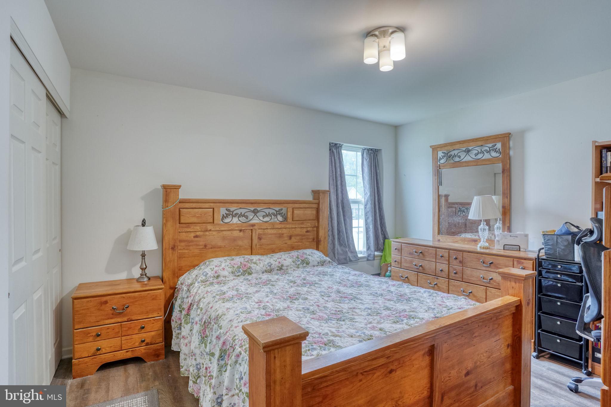 COURSEYS POINT - Residential
