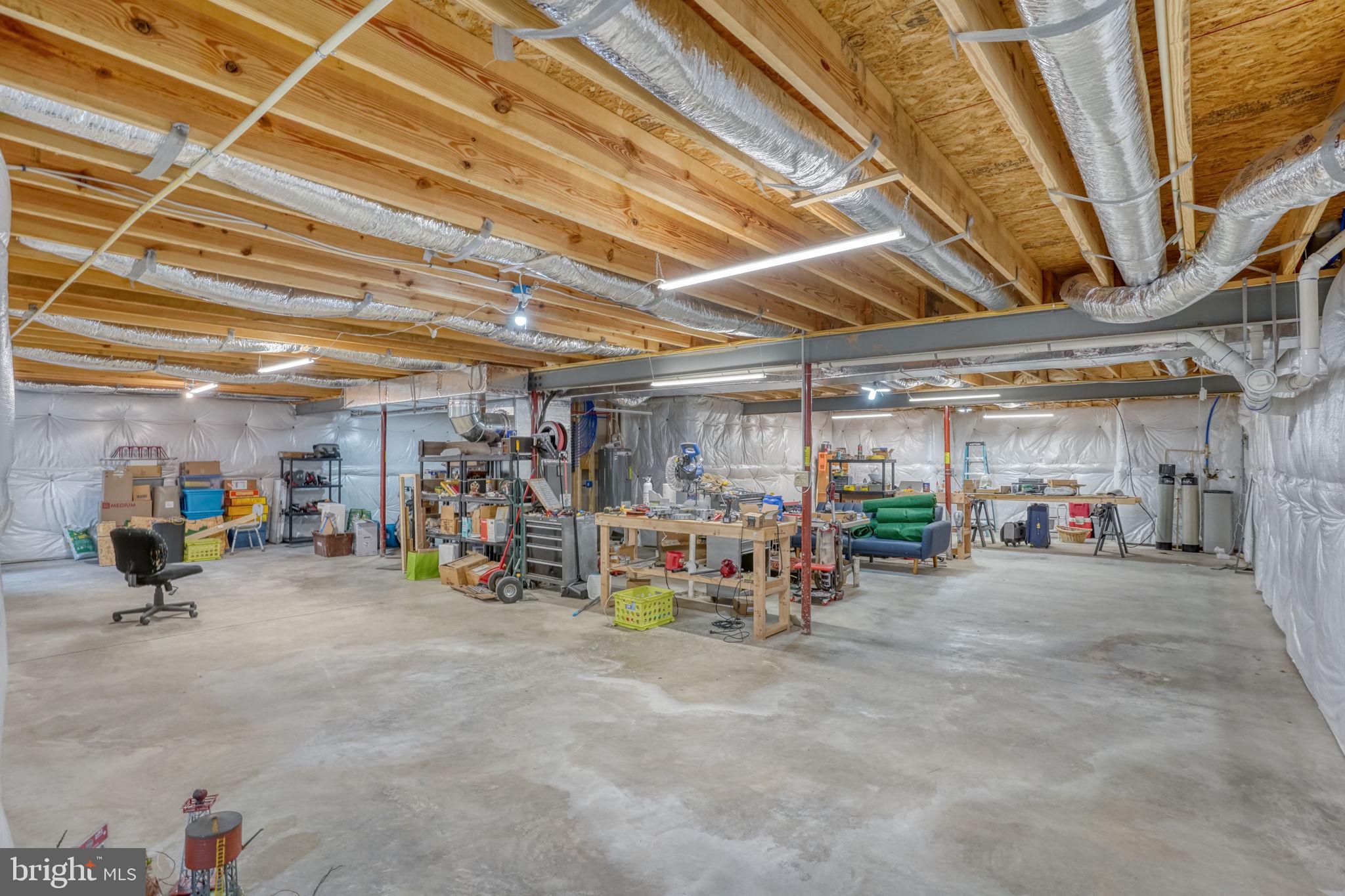 COURSEYS POINT - Residential