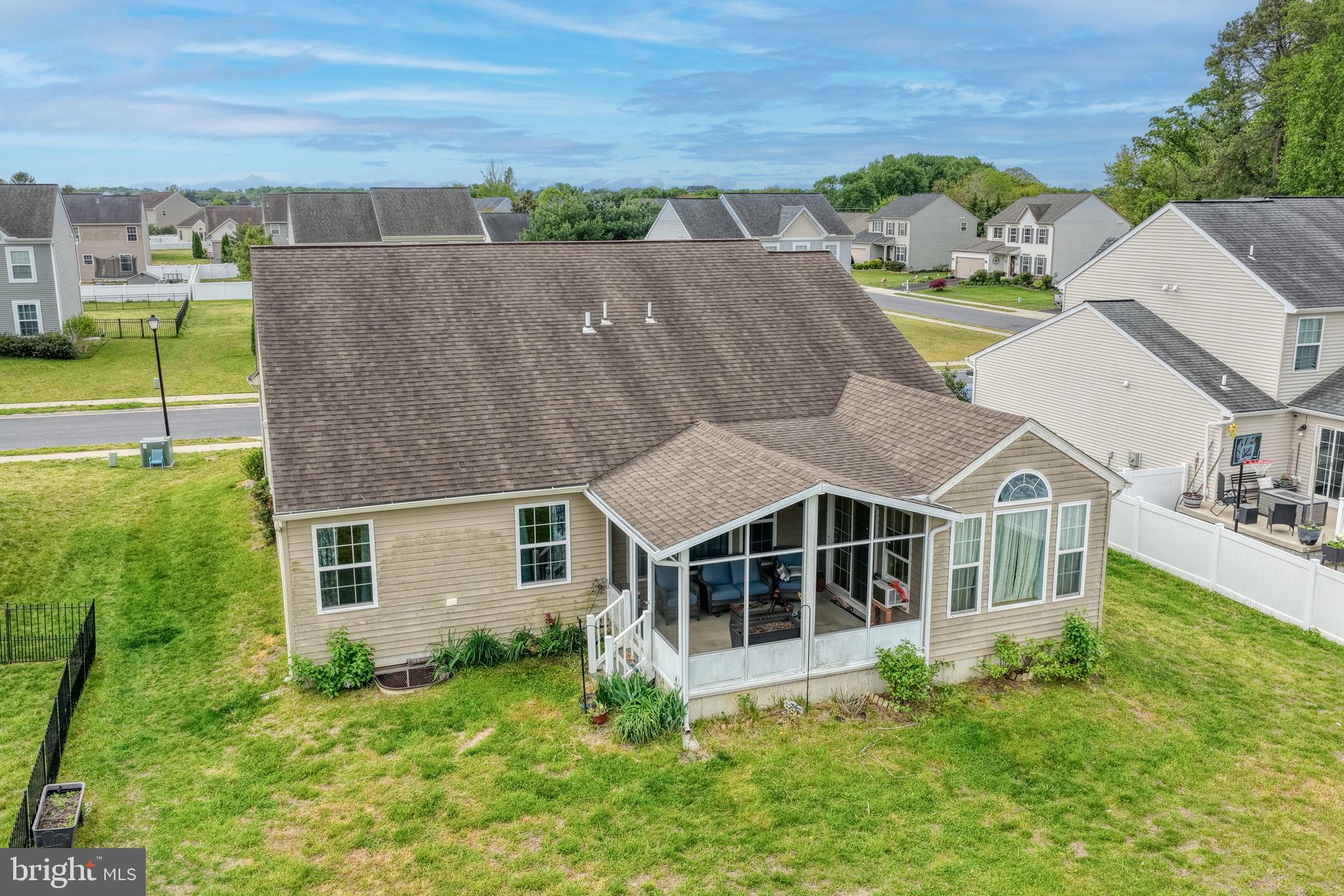 COURSEYS POINT - Residential