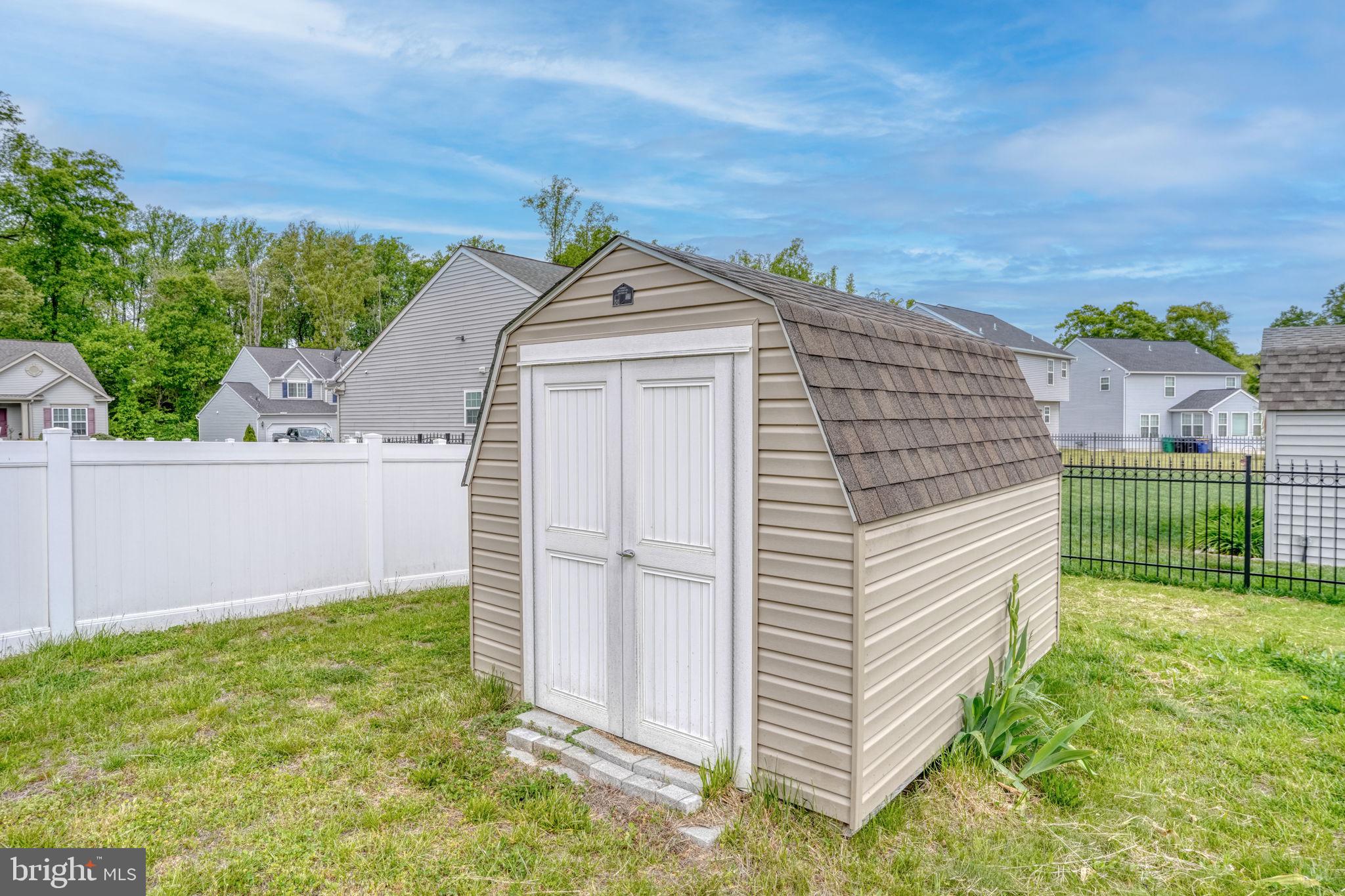 COURSEYS POINT - Residential