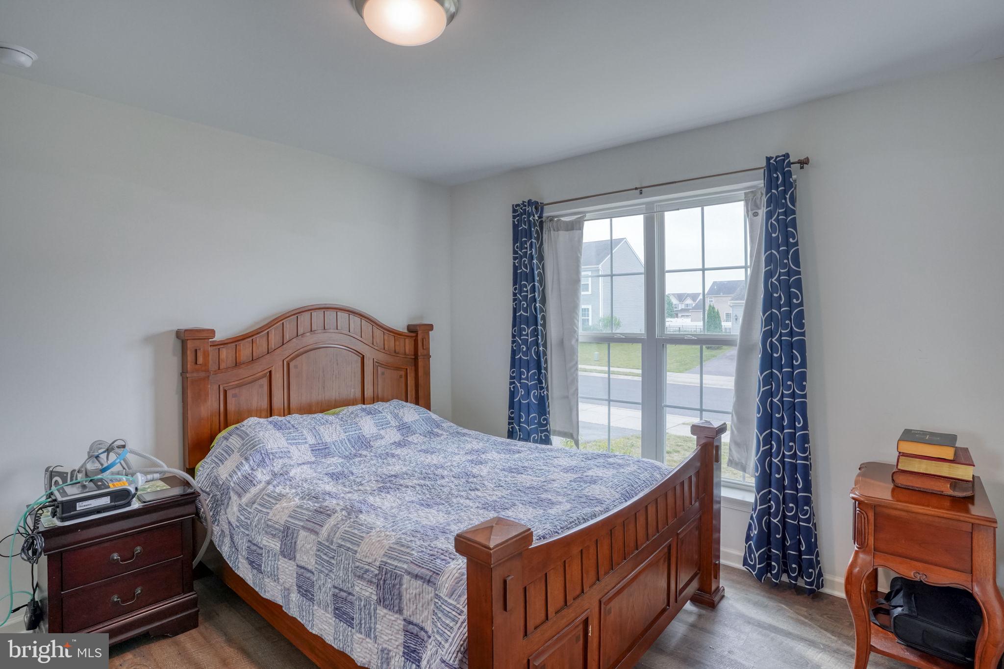 COURSEYS POINT - Residential