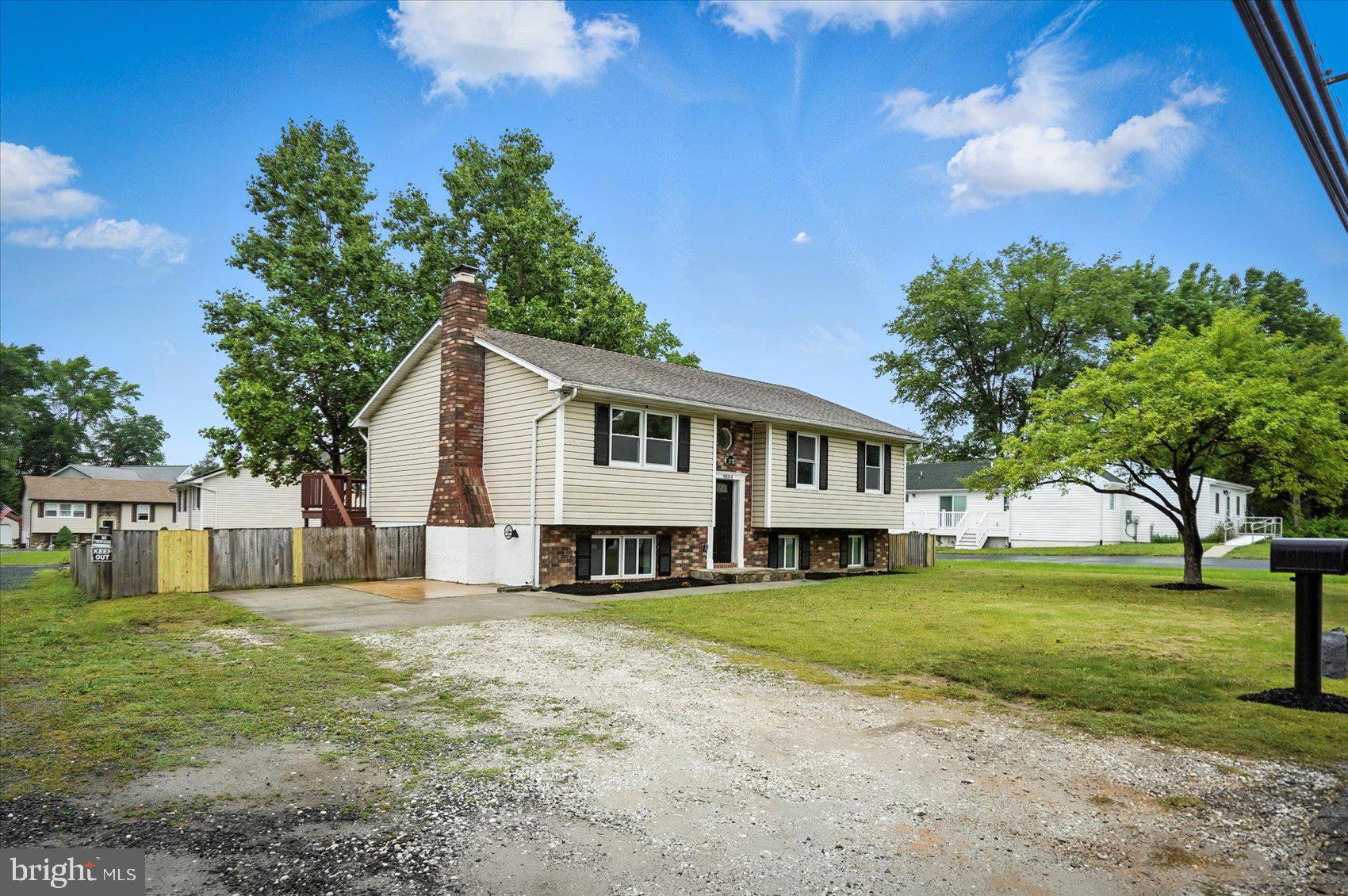 BIRD RIVER - Residential
