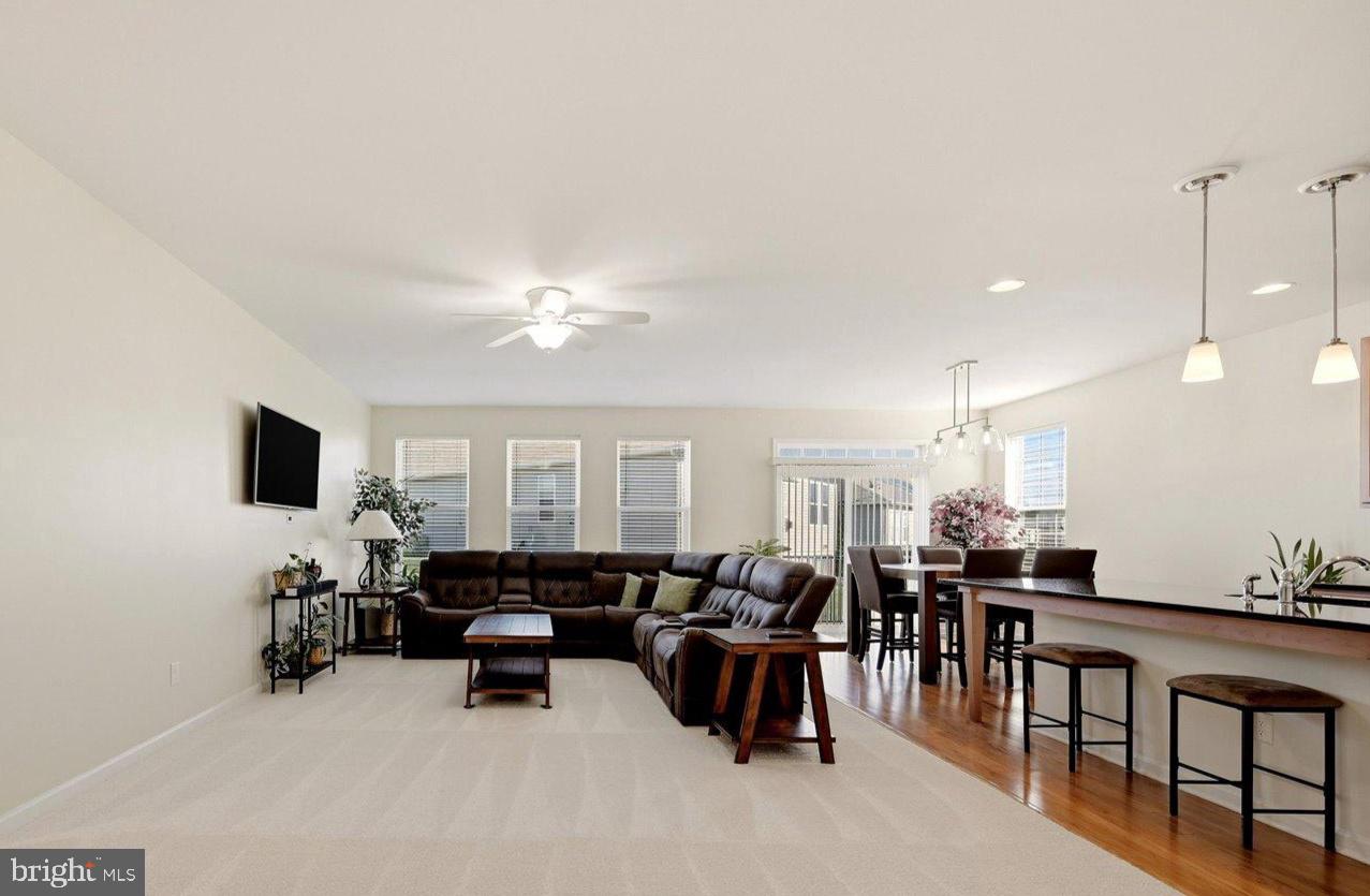 1709 HUDGINS FARM CIRCLE