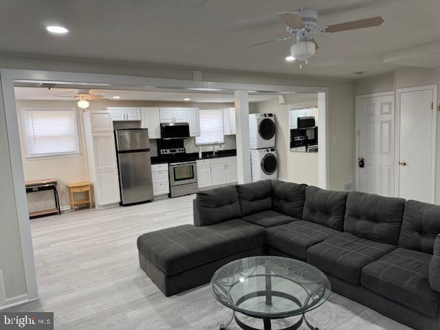 THIS UNIT HAS TWO FLOORS ONE FOR THE LIVING ROOM, DINING, AND SOCIAL AREA. THE OTHER FLOOR, SIX STEPS DOWN IS FOR PRIVATE SERENE, SLEEPING QUARTERS.
RENT INCLUDES ALL UTILITIES, HIGH SPEED WIFI, AND LANDSCAPING. LOWER LEVEL HAS AN EXCLUSIVE USE OF THE FENCED-IN BACKYARD WITH PATIO FURNITURE READY FOR OUTDOOR DINING. DRIVEWAY IS CONVENIENTLY SHARED.
PART OF RENT GOES TO DOWN PAYMENT ON HOMES PURCHASED THROUGH OWNER'S AFFILIATES. DOWN PAYMENT ASSISTANCE PROGRAM AVAILABLE. THIS IS A LEAPING PAD TO HOMEOWNERSHIP.
THIS UNIT IS THOUGHTFULLY FURNISHED FOR RESIDENTS' CONVENIENCE.
Remodelled like new. 3 bedrooms, 1 full bath, fully equpped kitchen with granite countertops, high-tech washer and dryer, fireplace, family room that opens to a nice level patio, beautifully fenced-in.
This beautiful home is located in Indian Queen Estates, rated in the top 3 best places in Fort Washington. Walk to schools. Minutes to Livingston Square Shopping Center, National Harbor, MGM Resorts, Tanger Outlets, Old Town Alexandria, and Beltway 495.