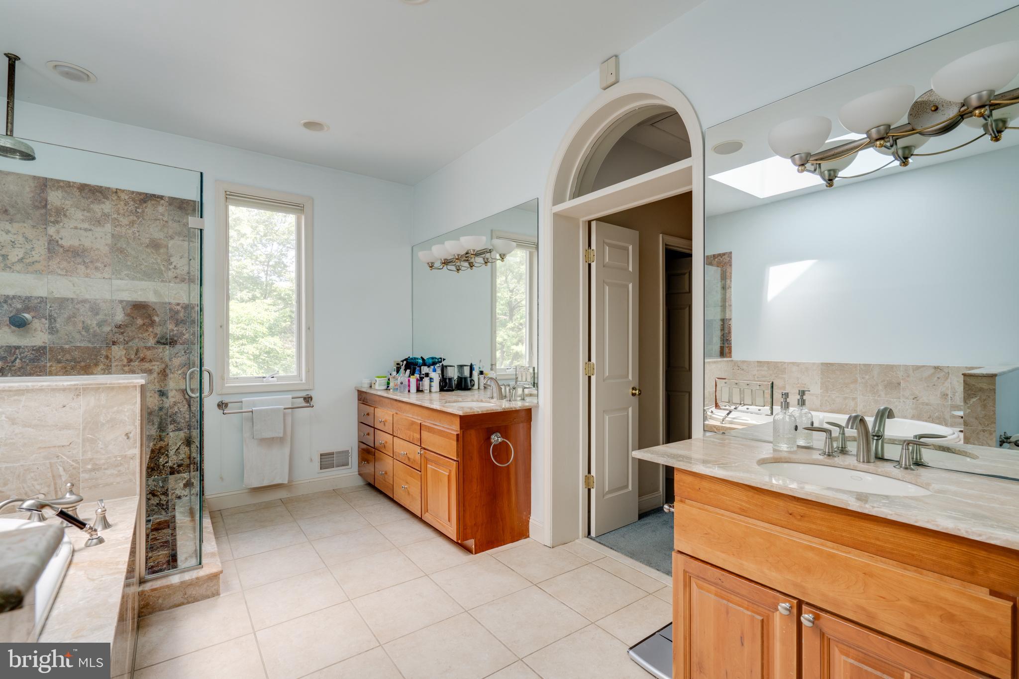 ARONIMINK - Residential