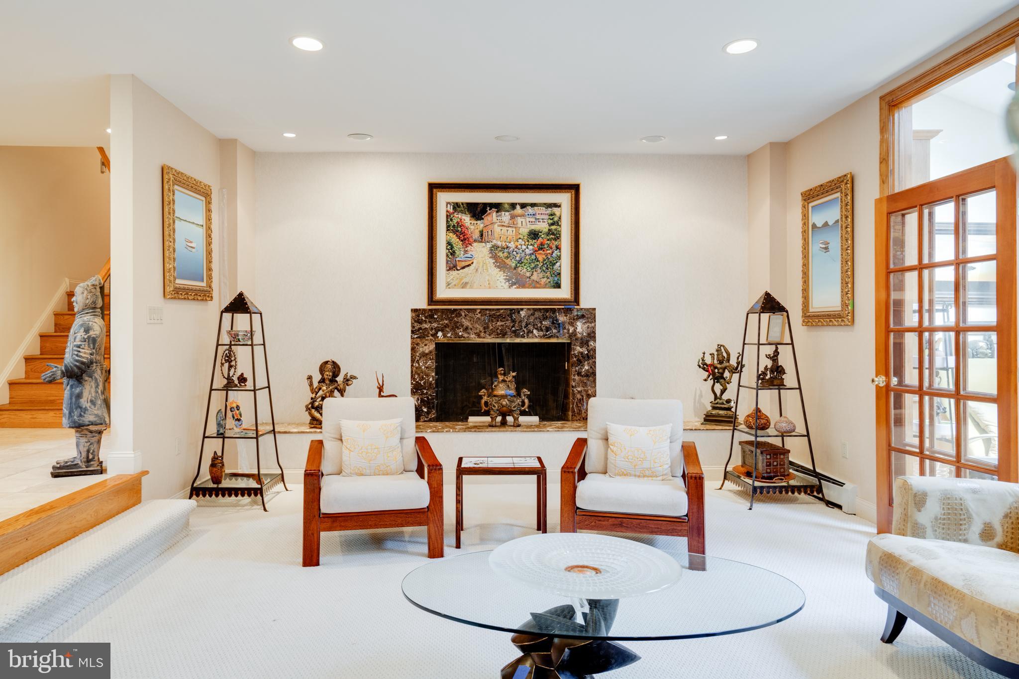 ARONIMINK - Residential