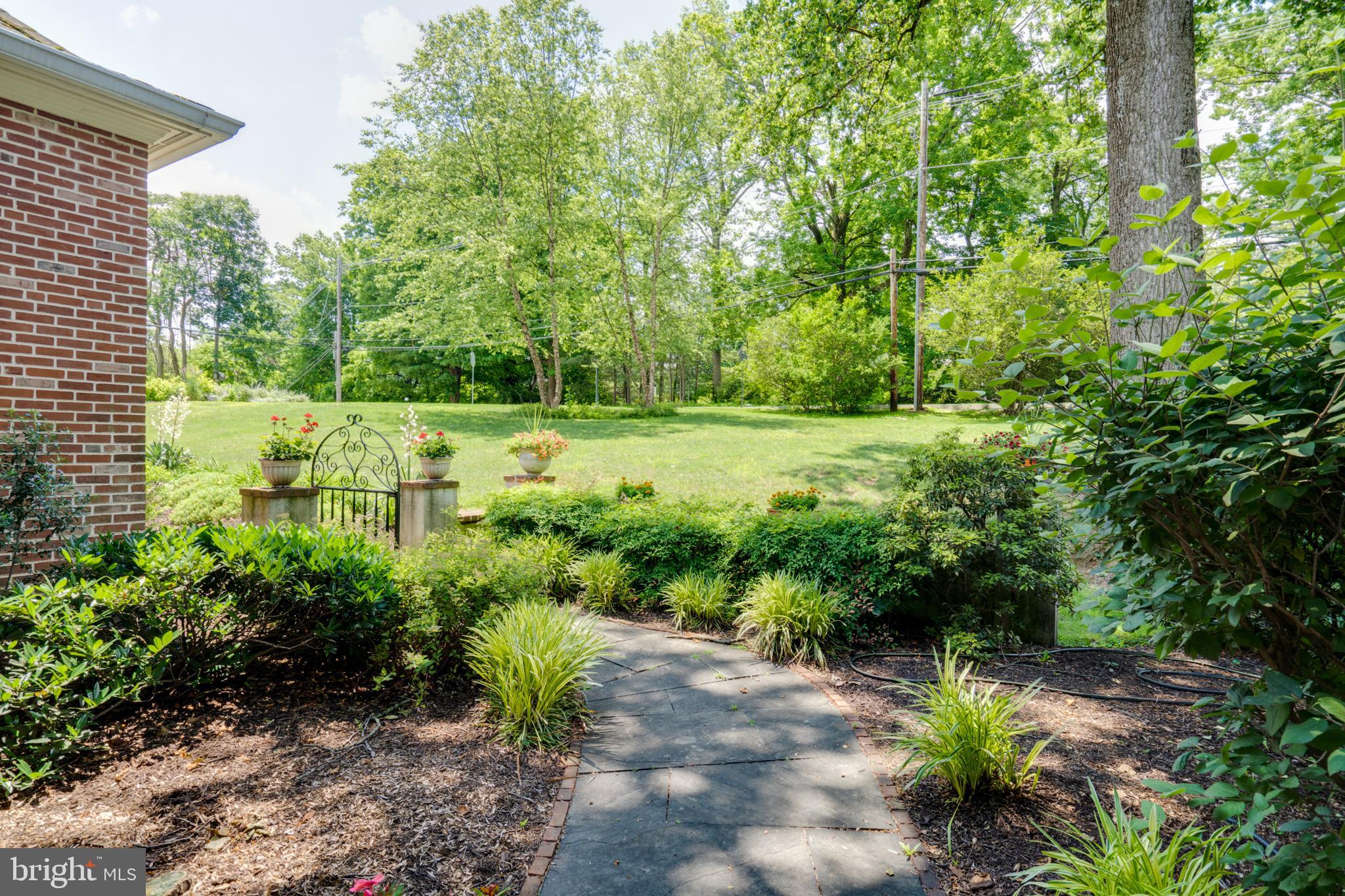 ARONIMINK - Residential