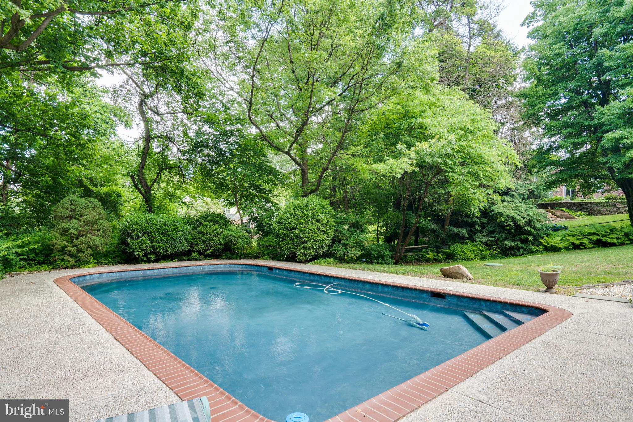 ARONIMINK - Residential