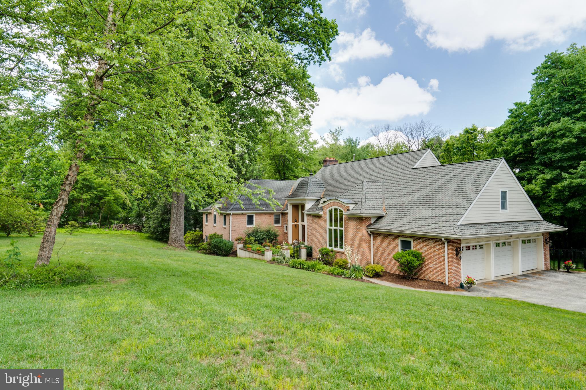 ARONIMINK - Residential