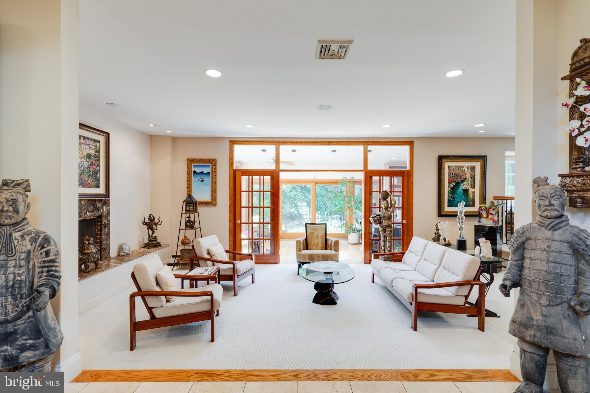 ARONIMINK - Residential