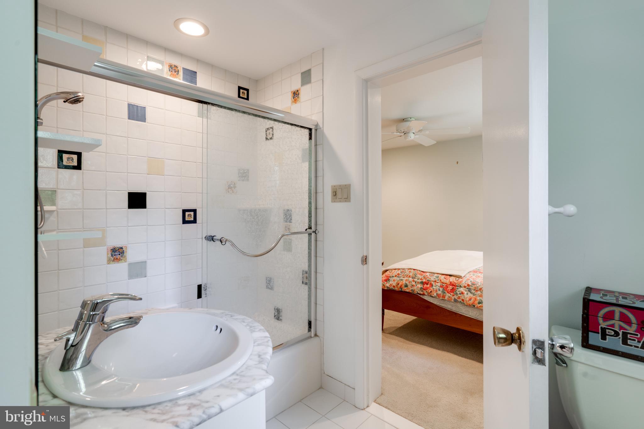 ARONIMINK - Residential