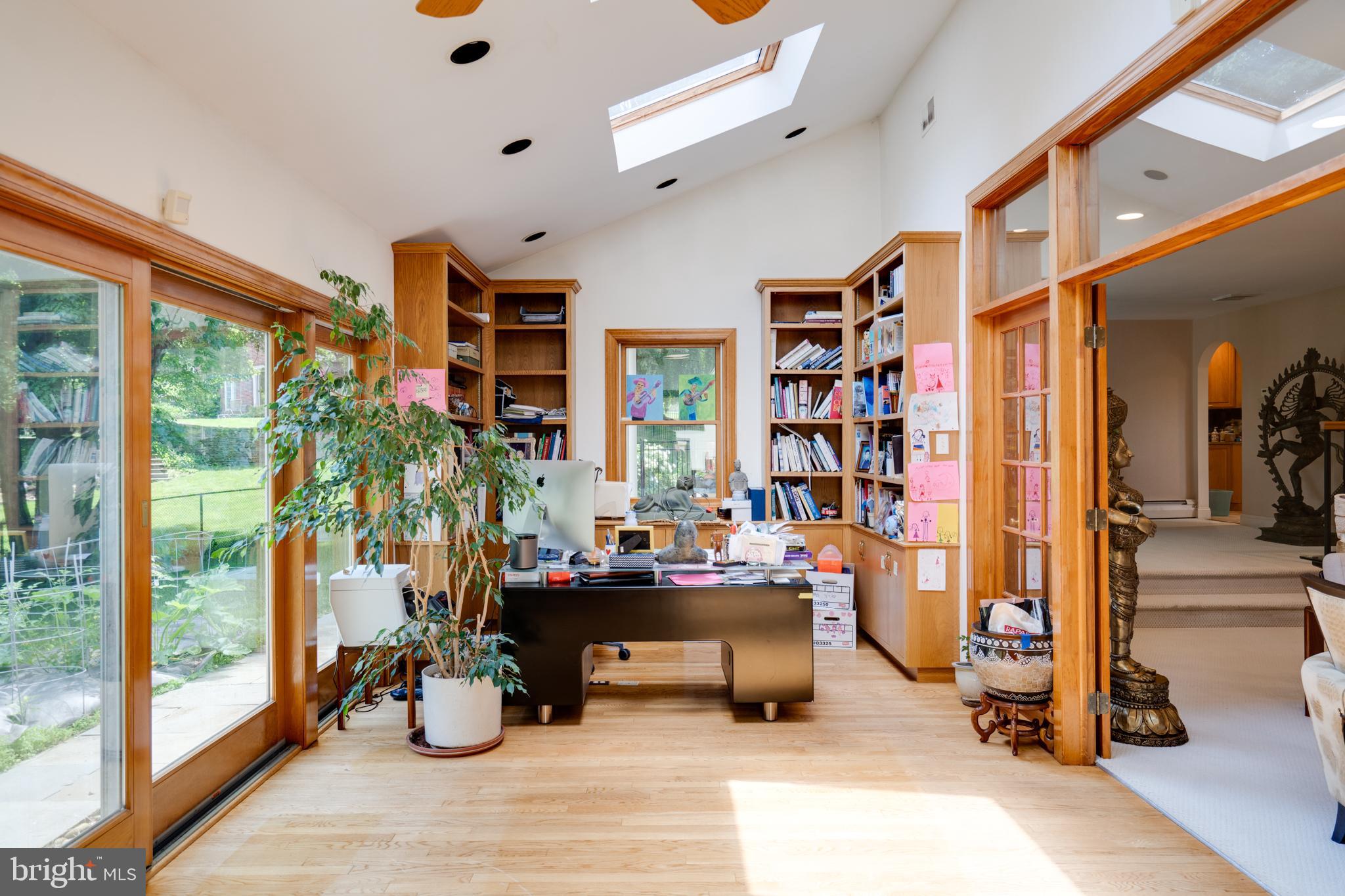 ARONIMINK - Residential