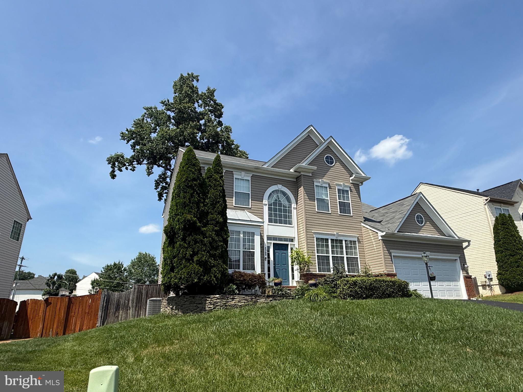 4308 WALSH WAY