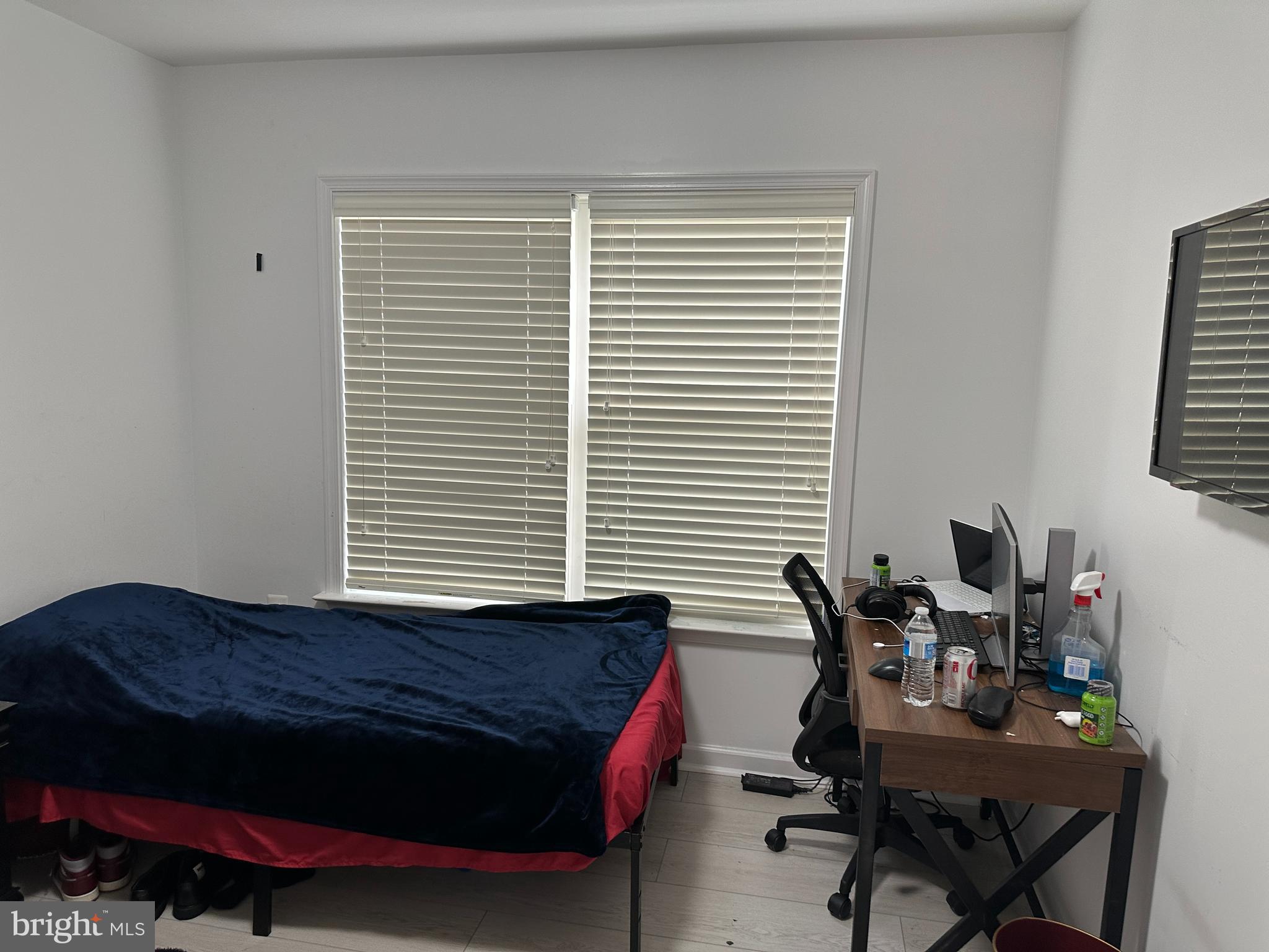 PRINCETON WOODS - Residential Lease