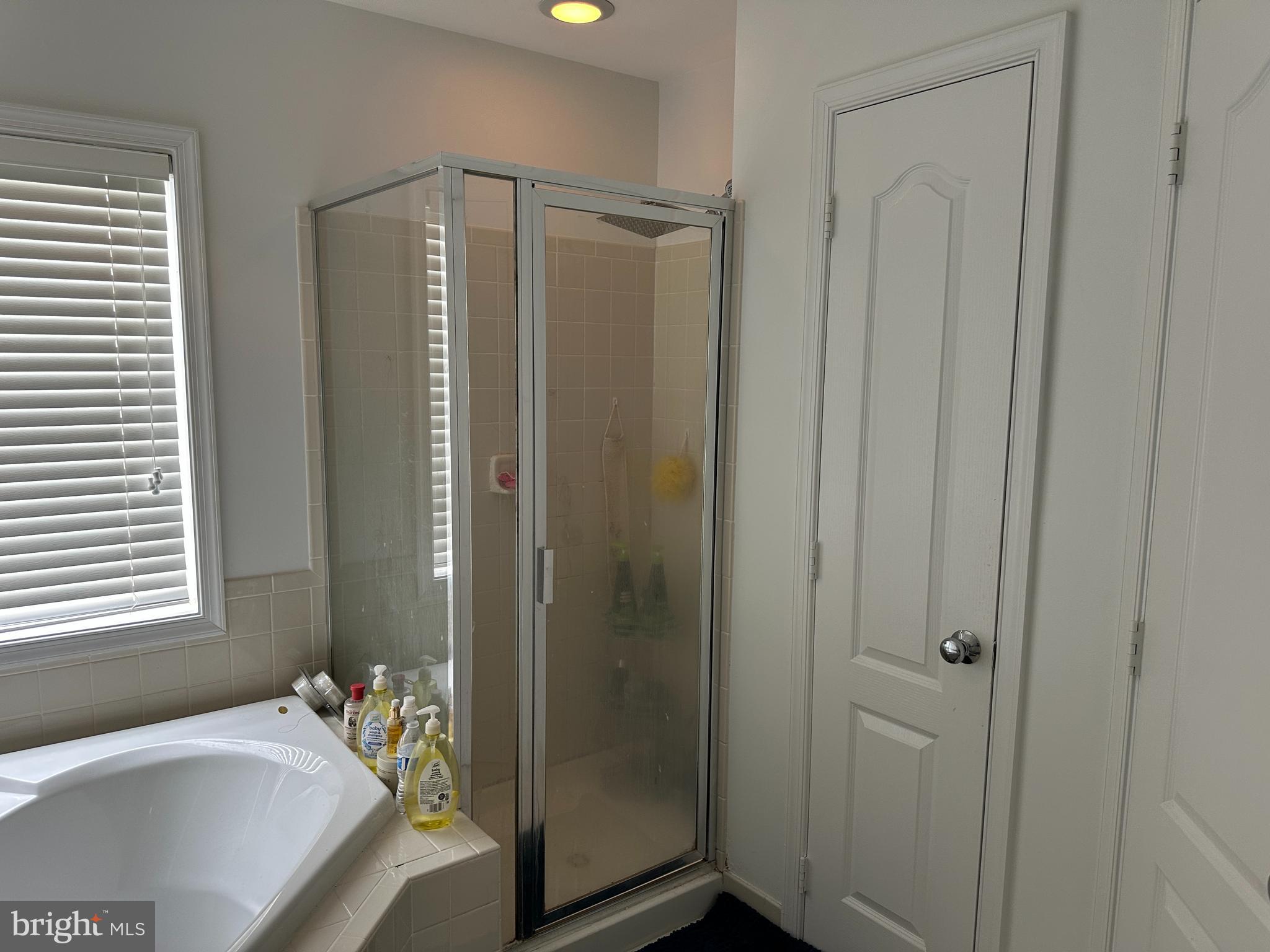 PRINCETON WOODS - Residential Lease