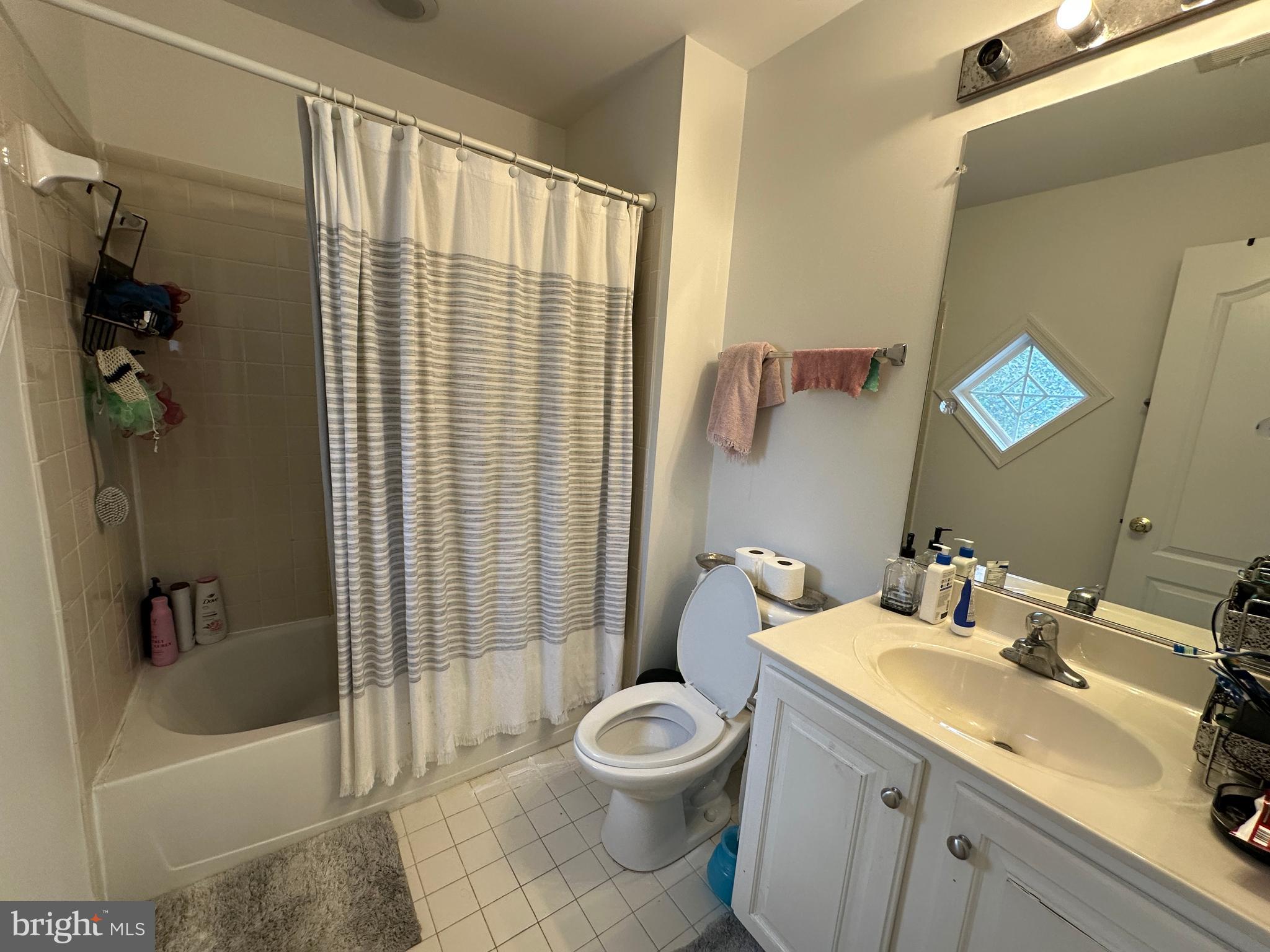 PRINCETON WOODS - Residential Lease