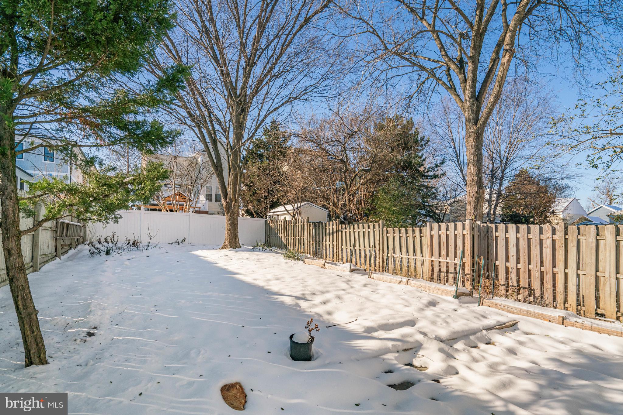 LYON PARK - Residential