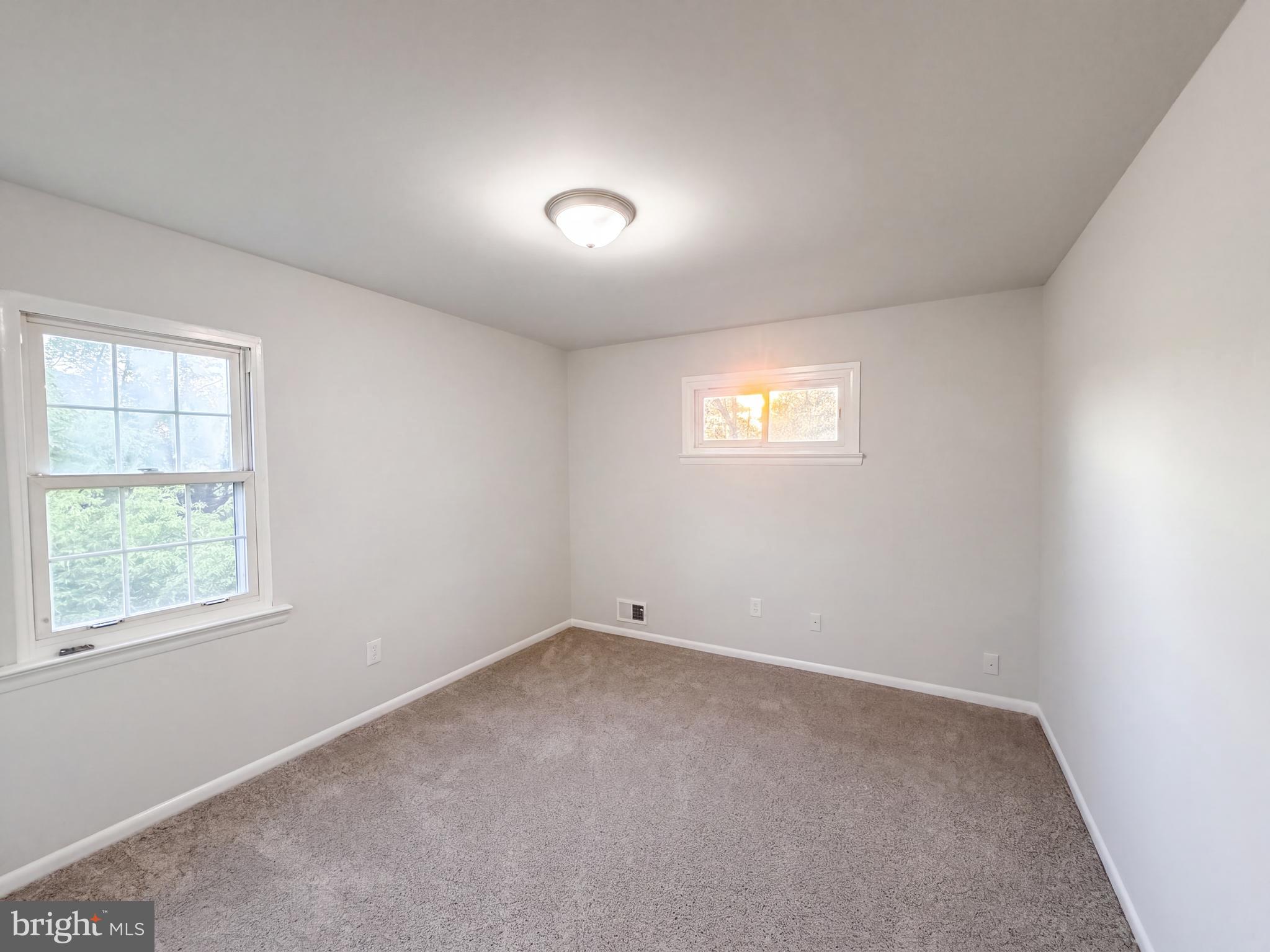 662 HERNDON PARKWAY