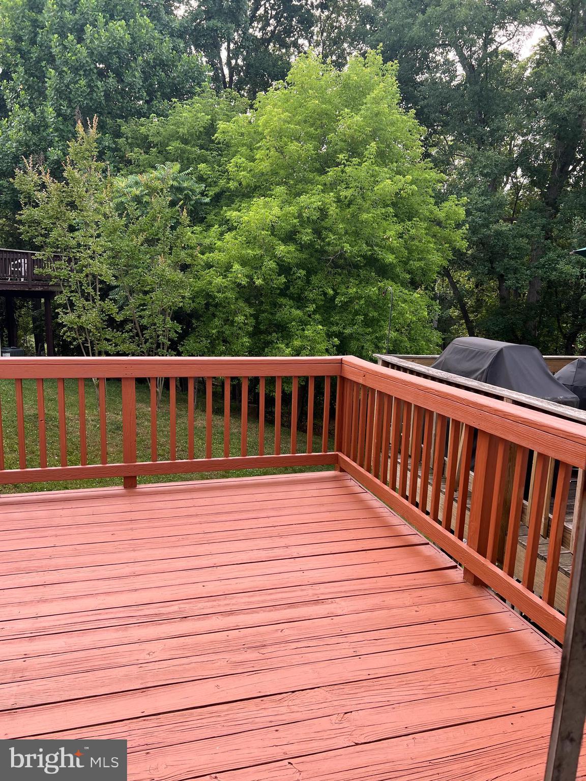 SUBURBIA - Residential Lease