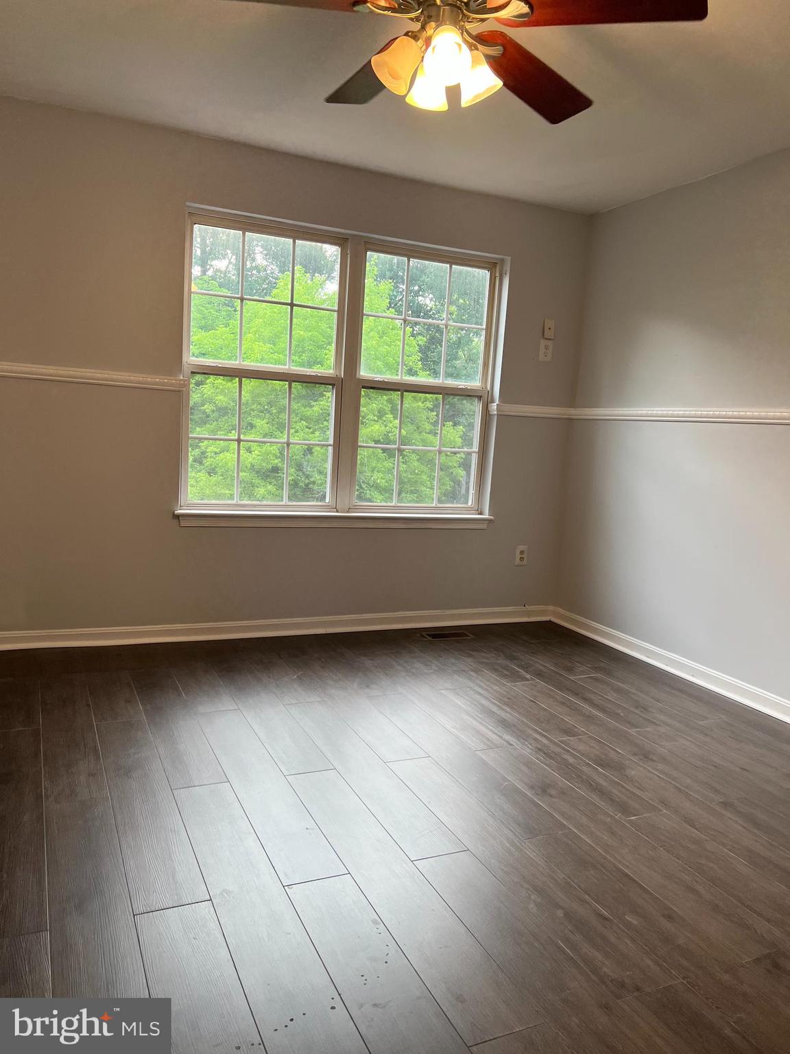 SUBURBIA - Residential Lease