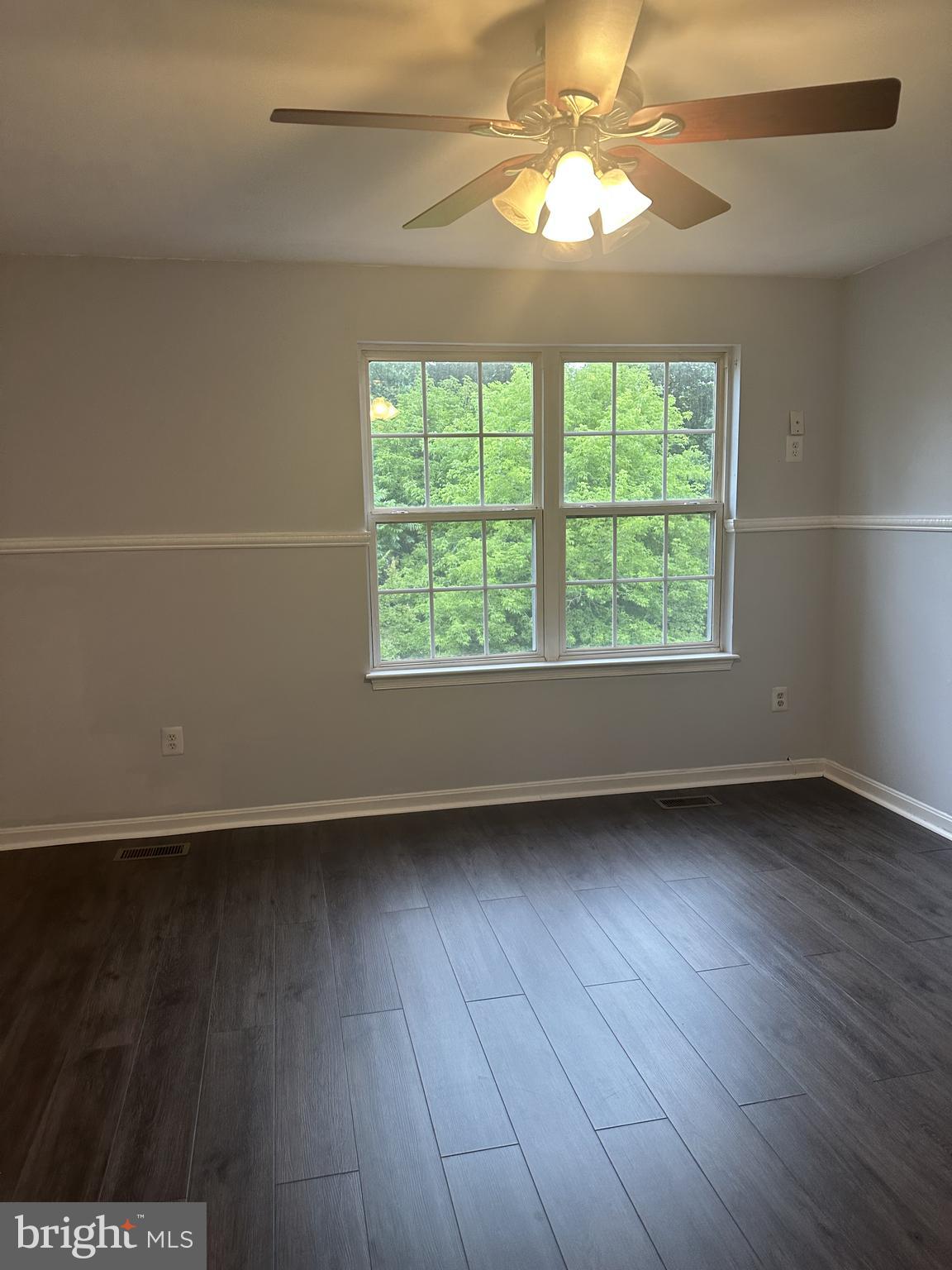 SUBURBIA - Residential Lease