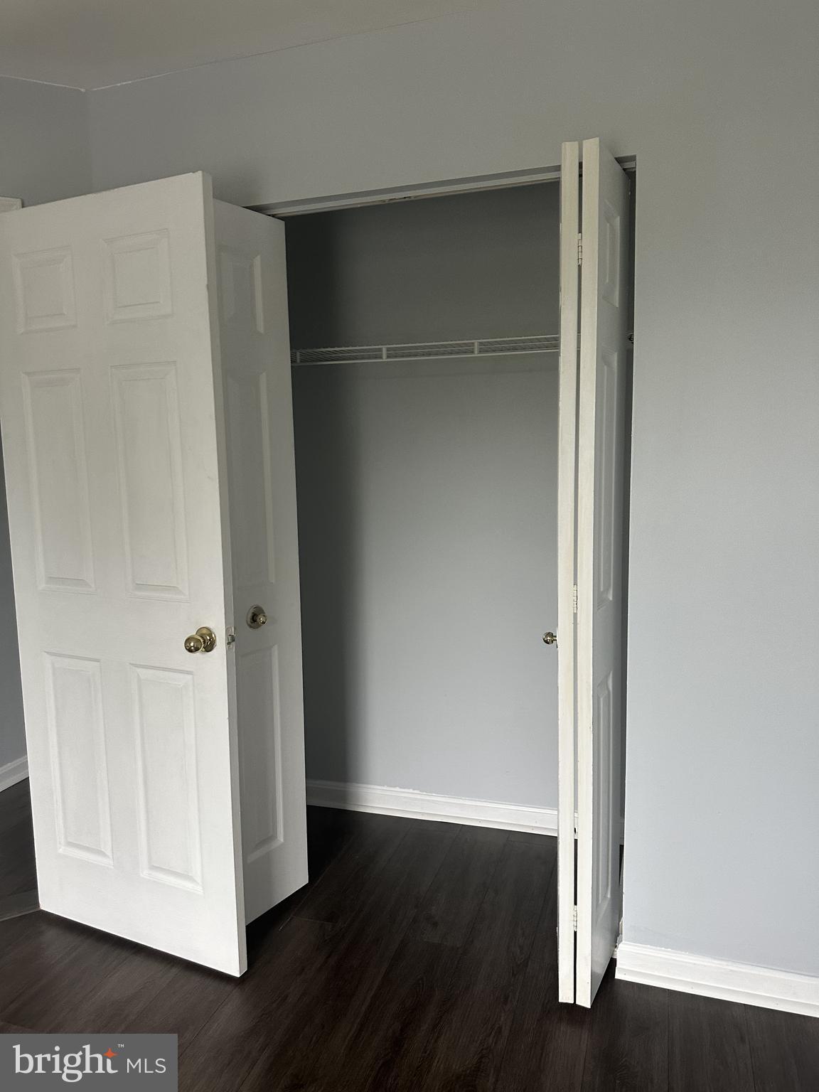 SUBURBIA - Residential Lease