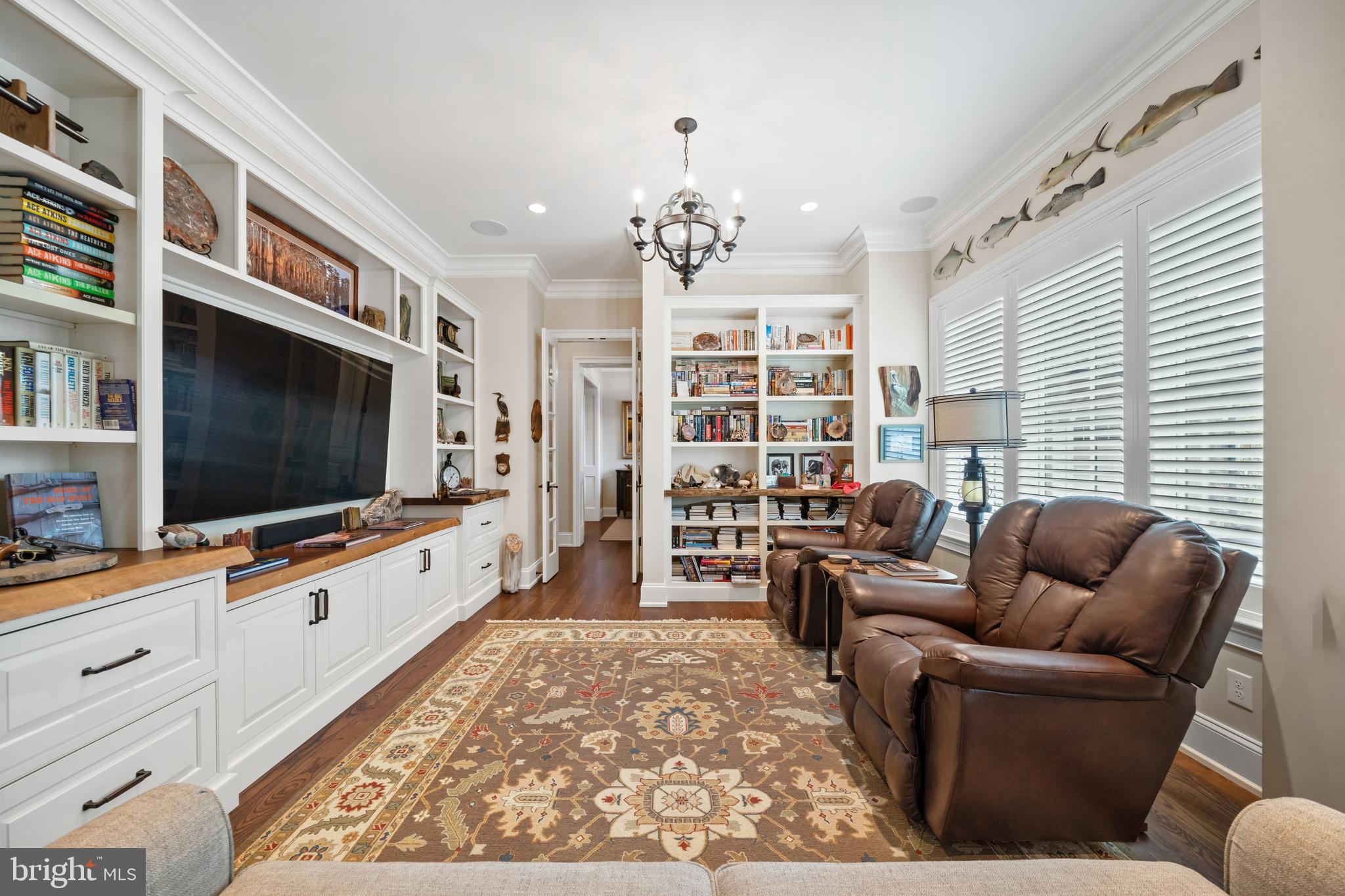 CROOKED BILLET - Residential