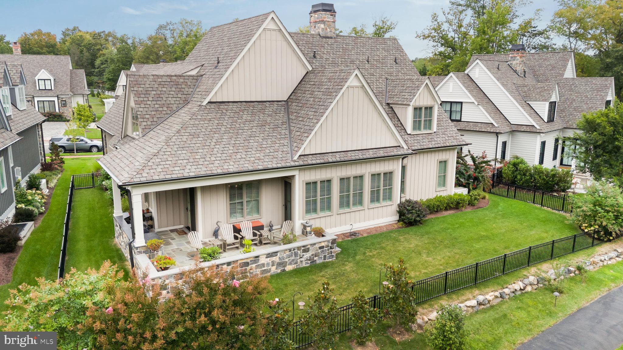 CROOKED BILLET - Residential