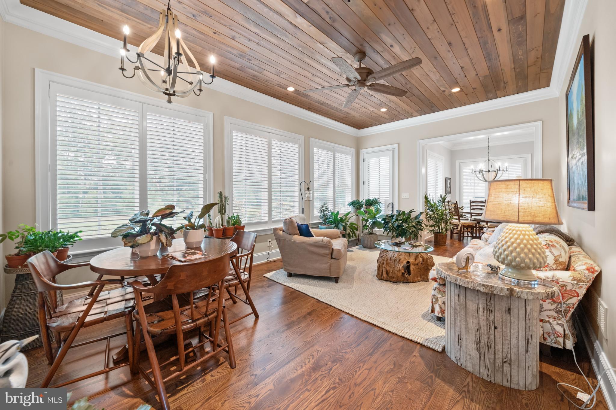 CROOKED BILLET - Residential