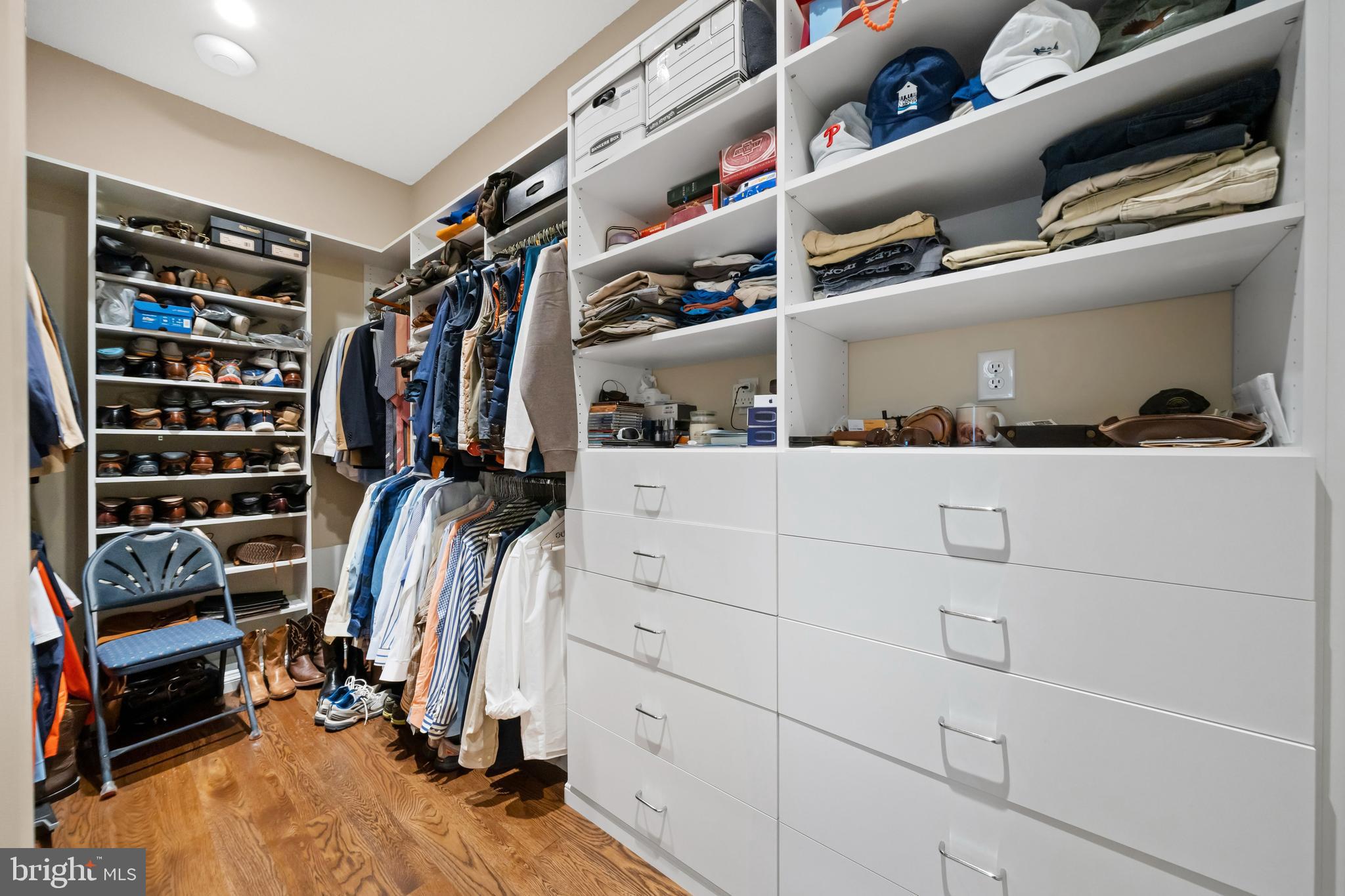 CROOKED BILLET - Residential