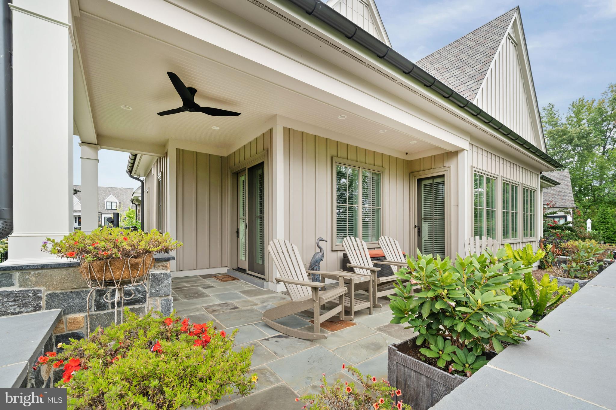 CROOKED BILLET - Residential