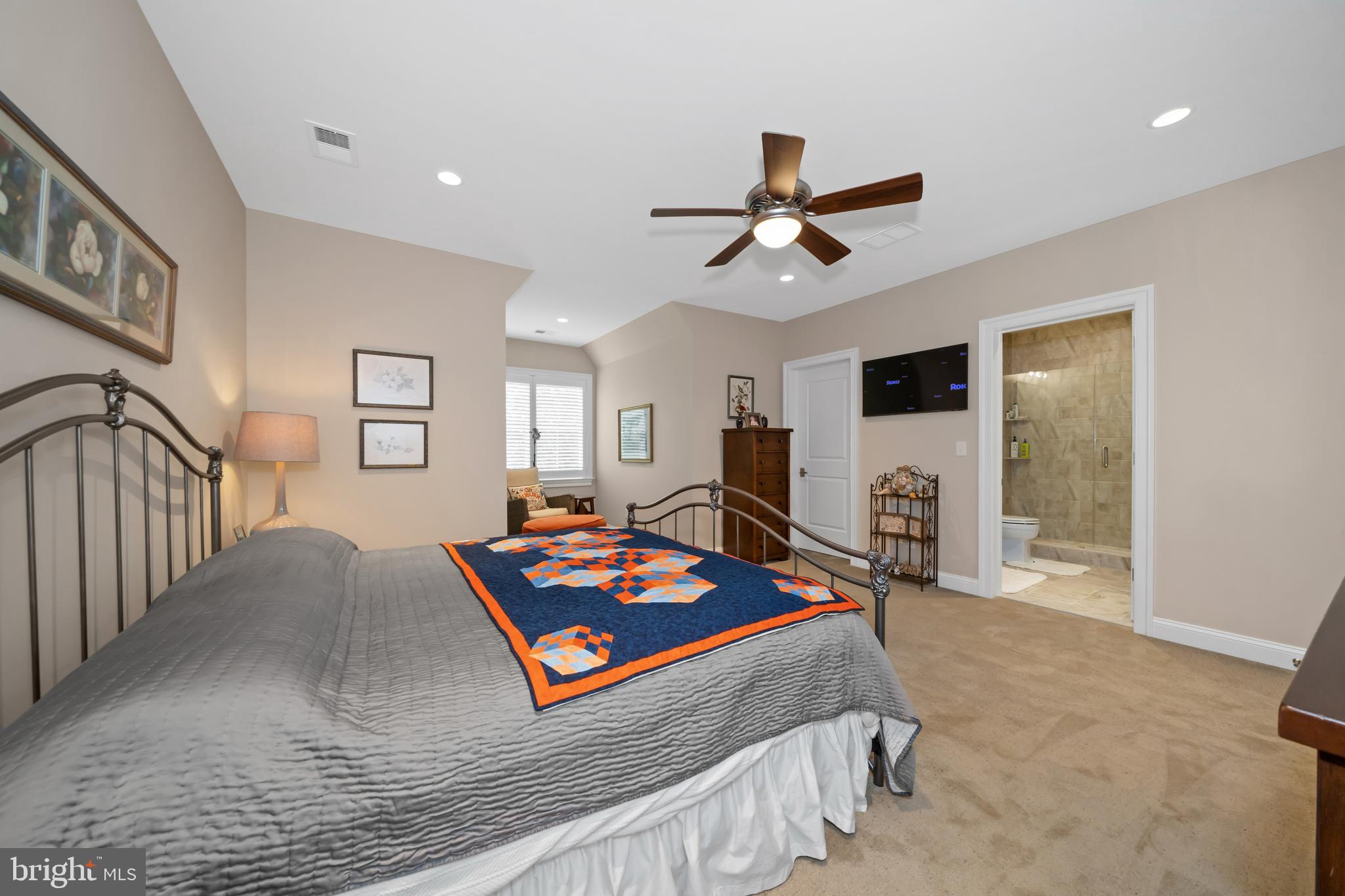 CROOKED BILLET - Residential