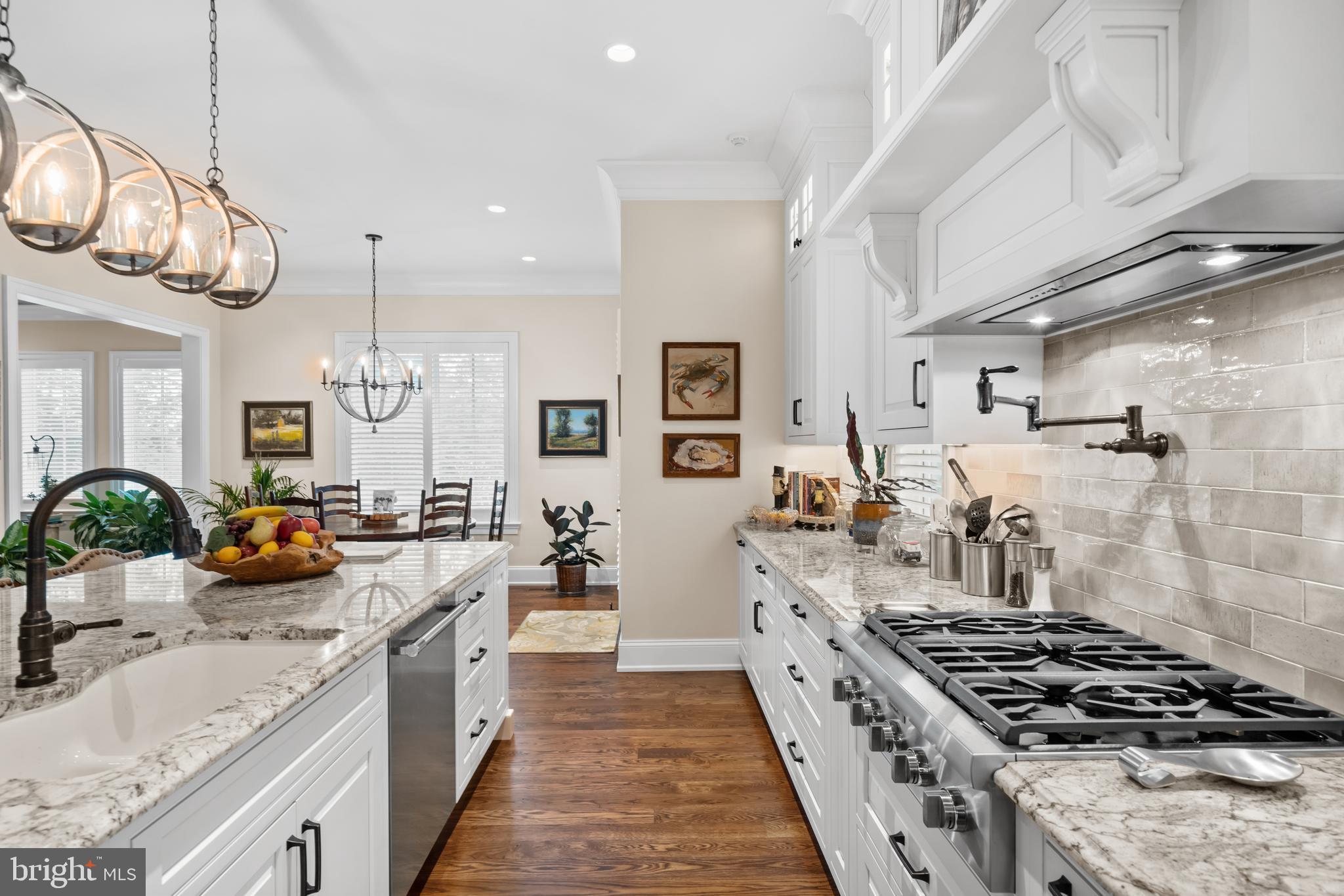 CROOKED BILLET - Residential