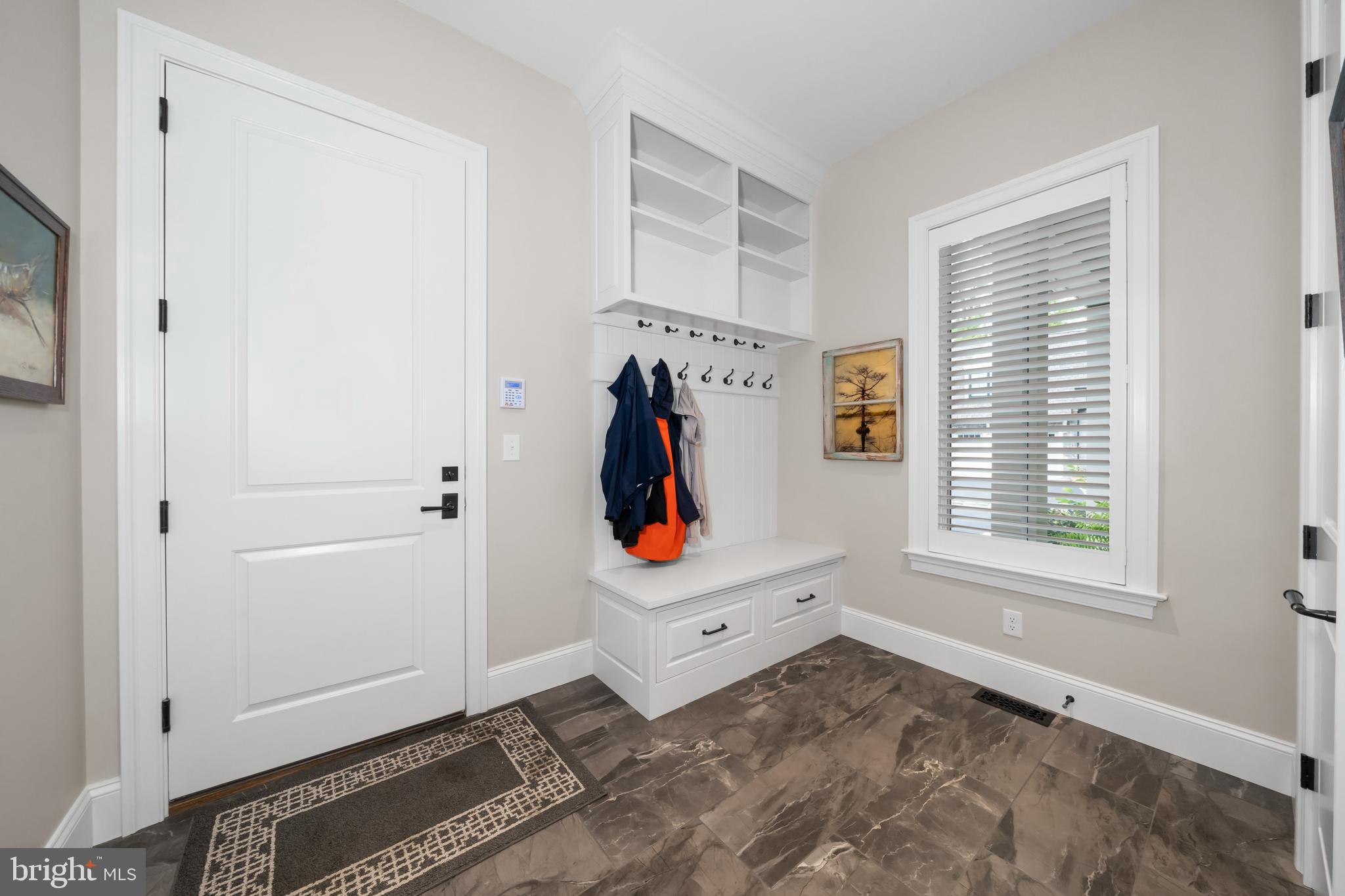 CROOKED BILLET - Residential