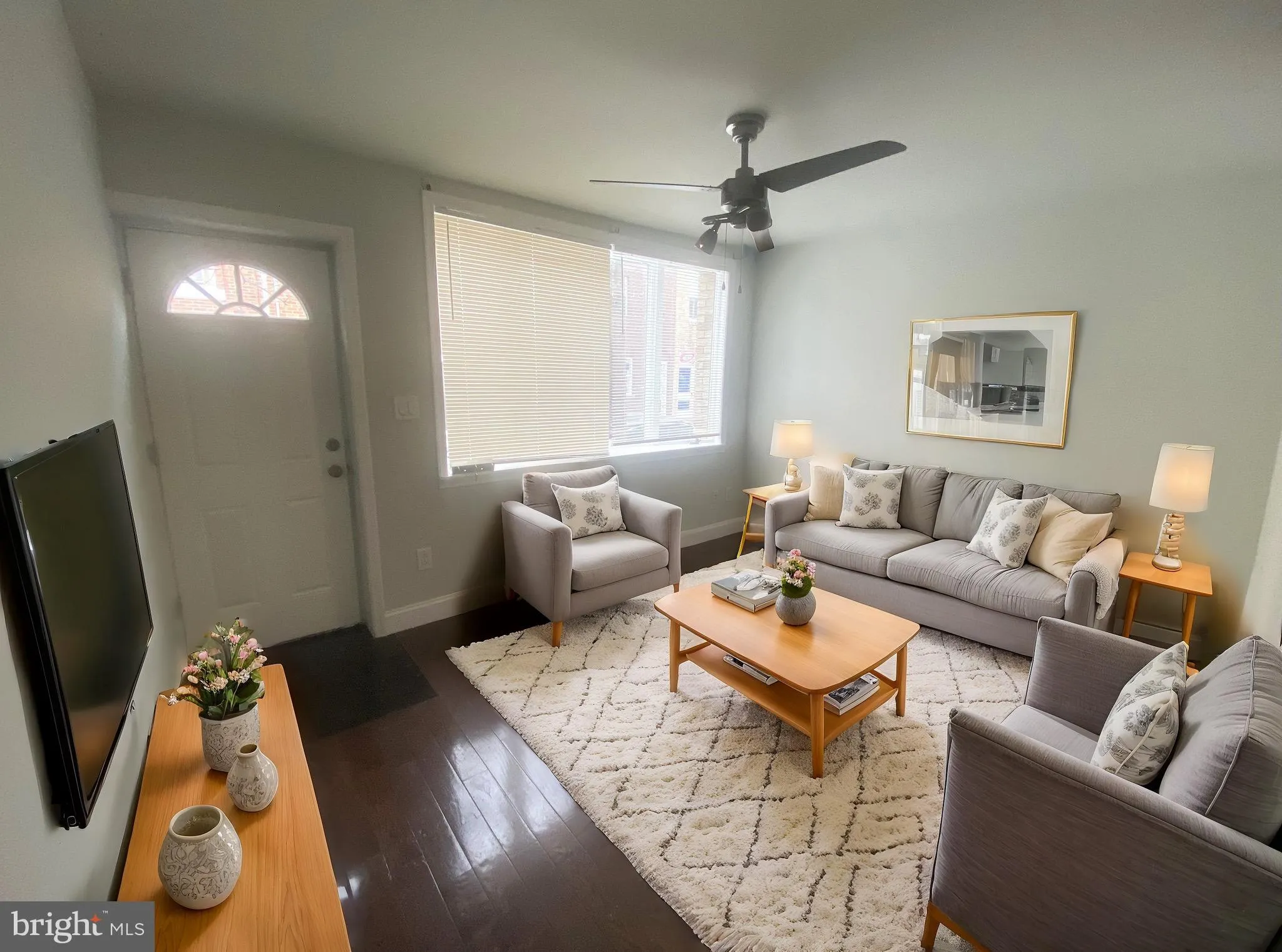 Philadelphia, Pennsylvania 19148, United States, 2 Bedrooms Bedrooms, ,1 BathroomBathrooms,Residential,Pending,45851