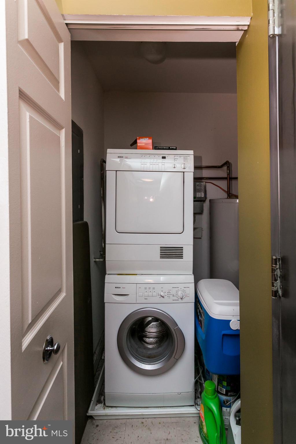 MOUNT VERNON PLACE HISTORIC DISTRICT - Residential Lease