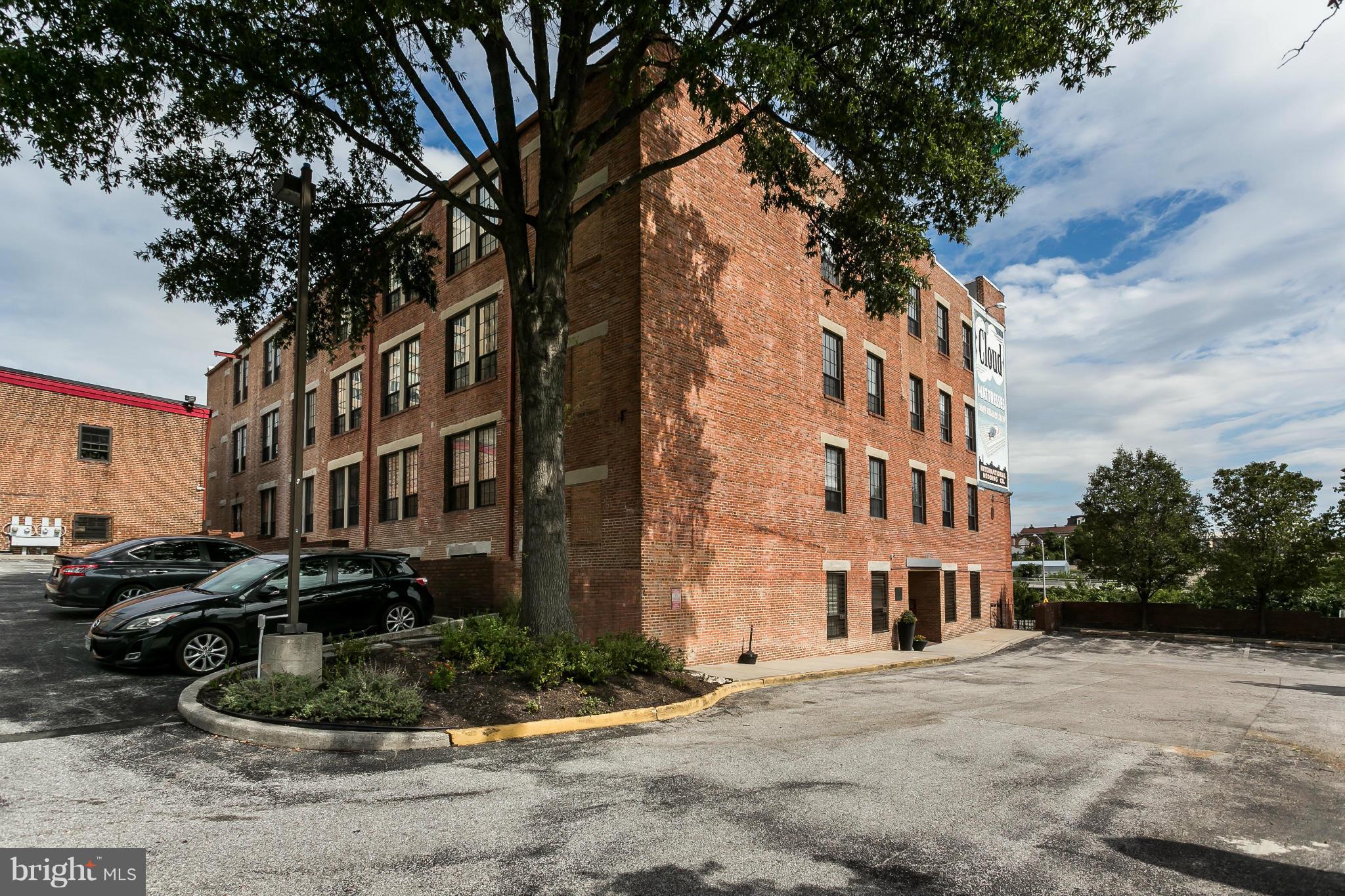 MOUNT VERNON PLACE HISTORIC DISTRICT - Residential Lease