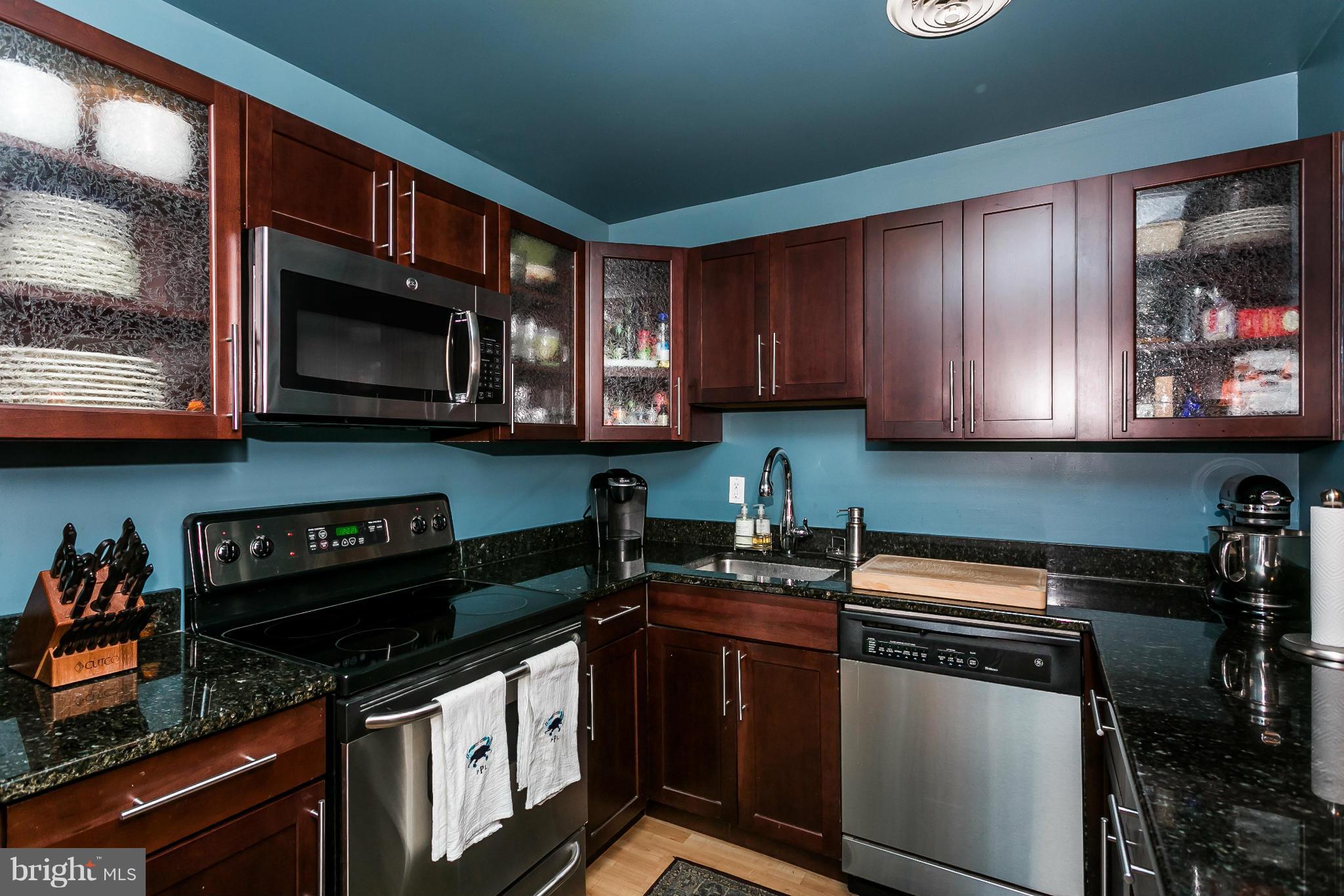 MOUNT VERNON PLACE HISTORIC DISTRICT - Residential Lease