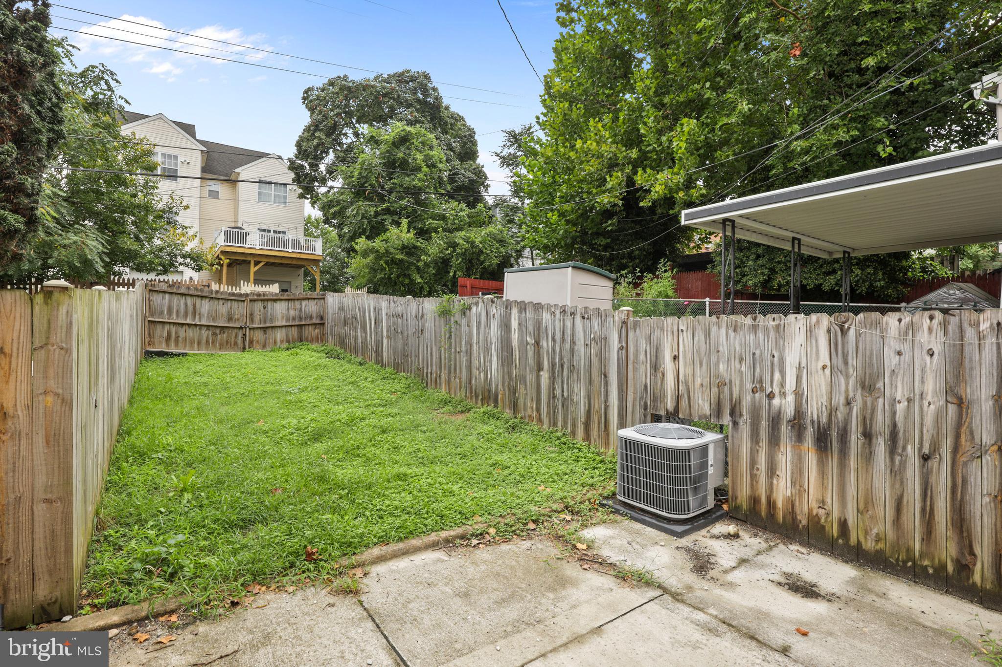 HAMPDEN HISTORIC DISTRICT - Residential