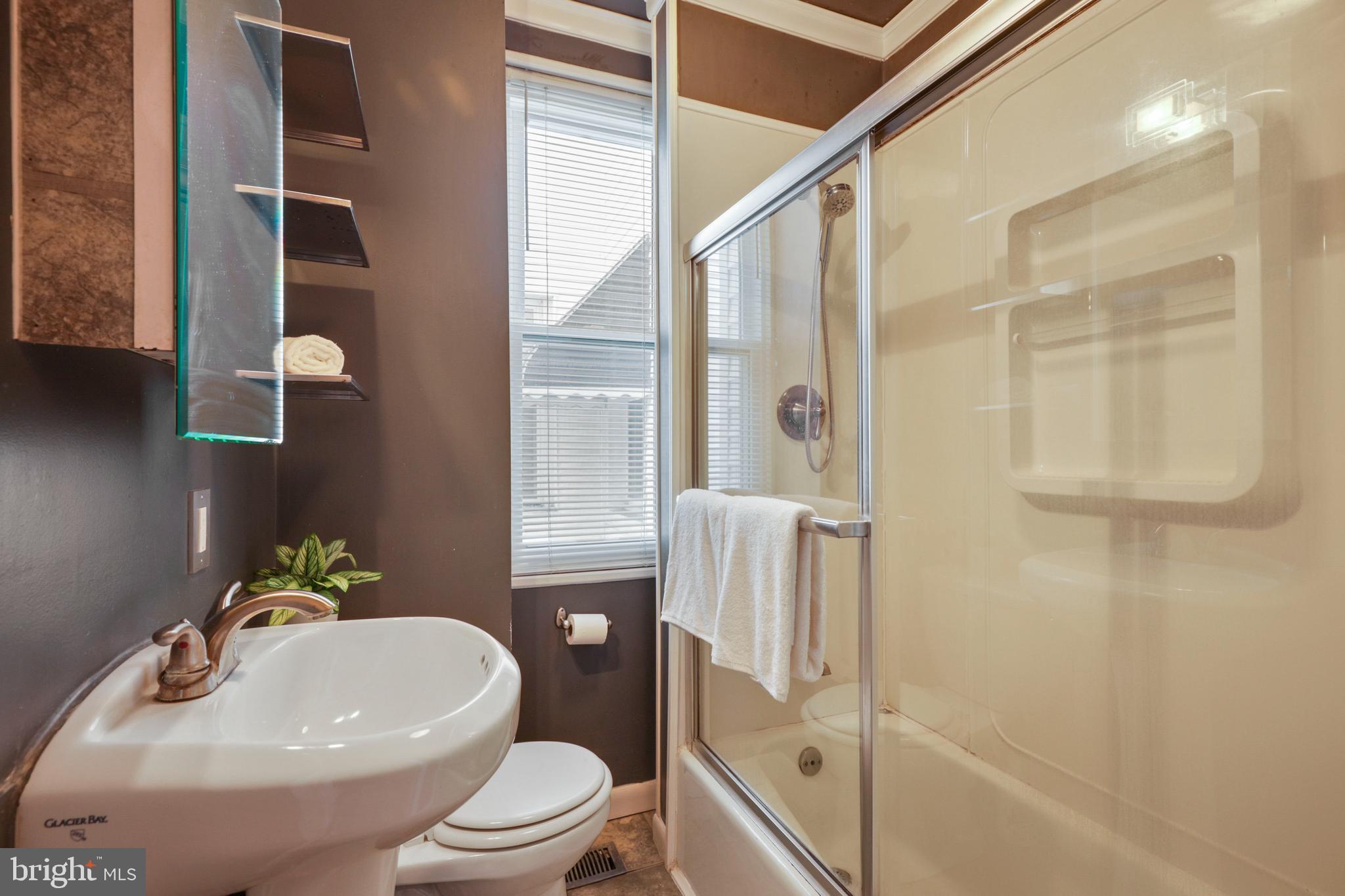 HAMPDEN HISTORIC DISTRICT - Residential