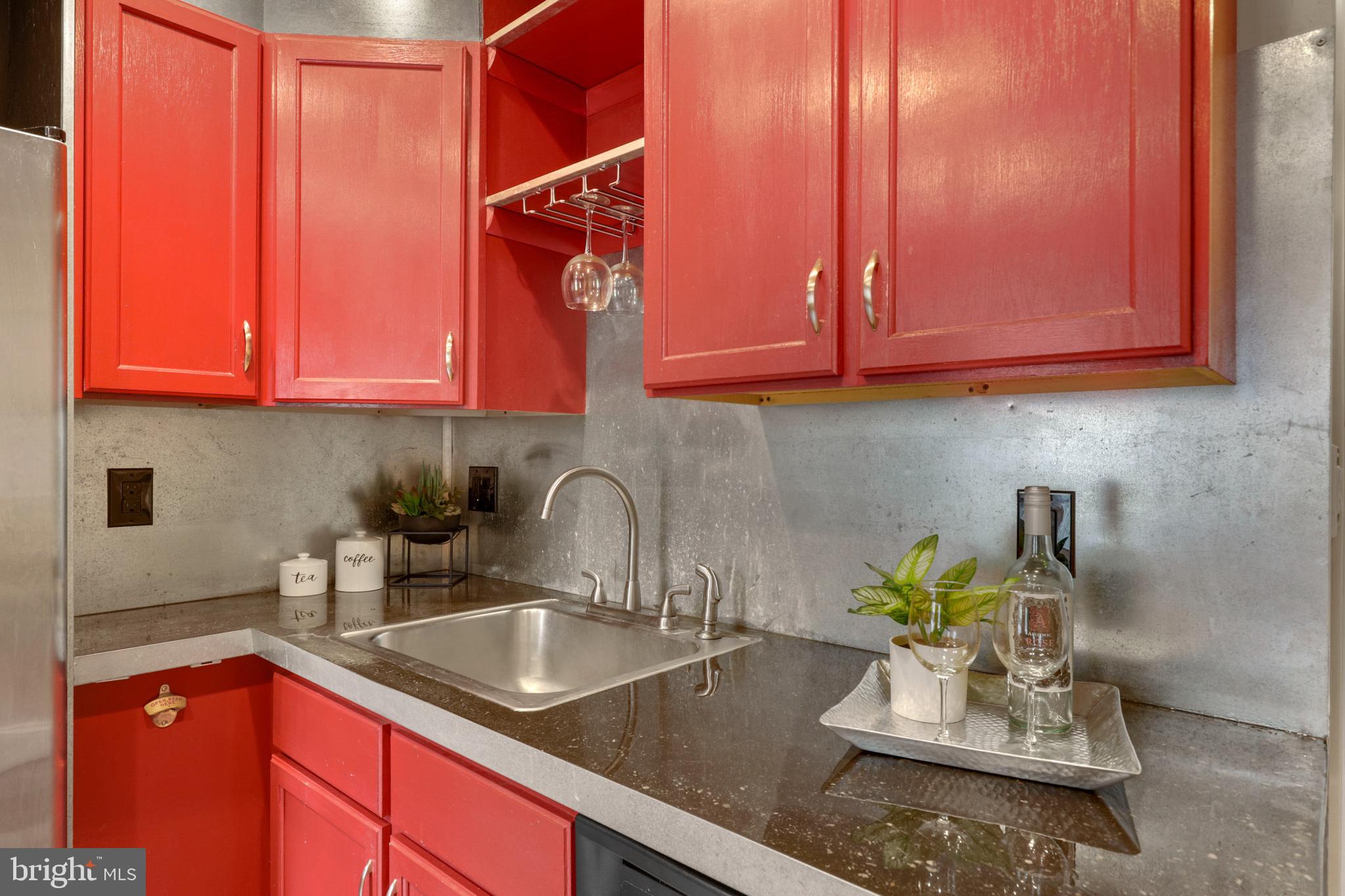 HAMPDEN HISTORIC DISTRICT - Residential