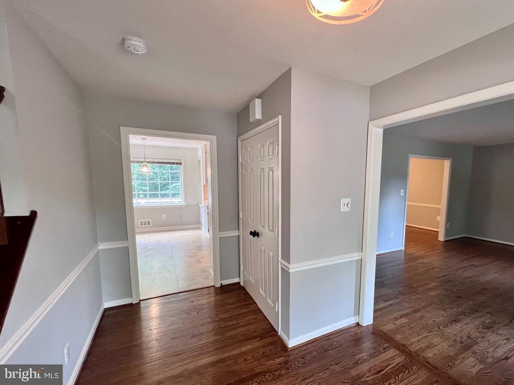 WOLF TRAP WOODS - Residential Lease