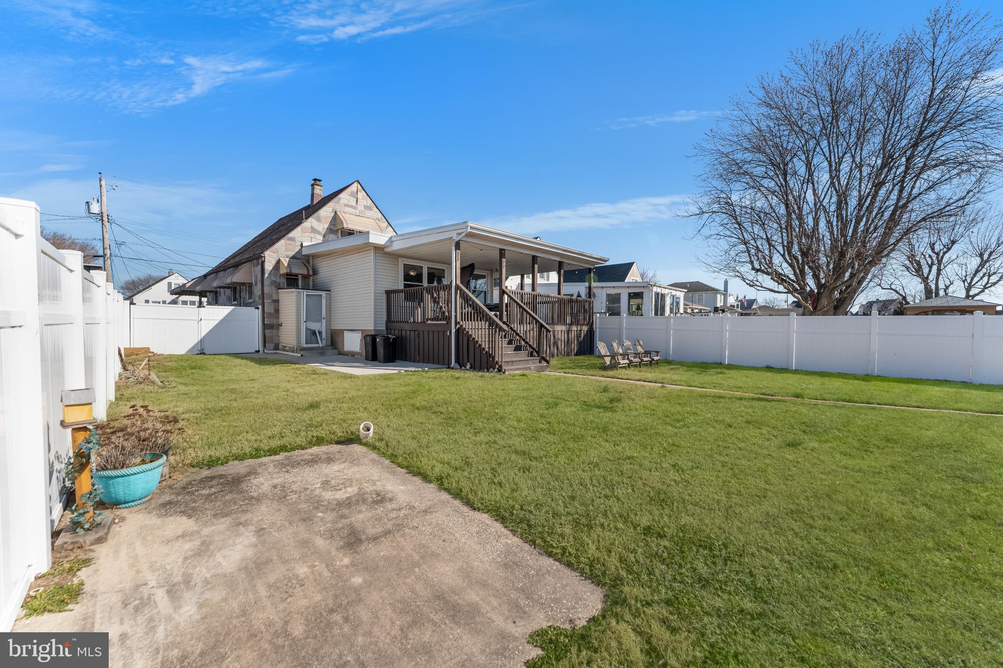 INVERNESS - Residential Lease