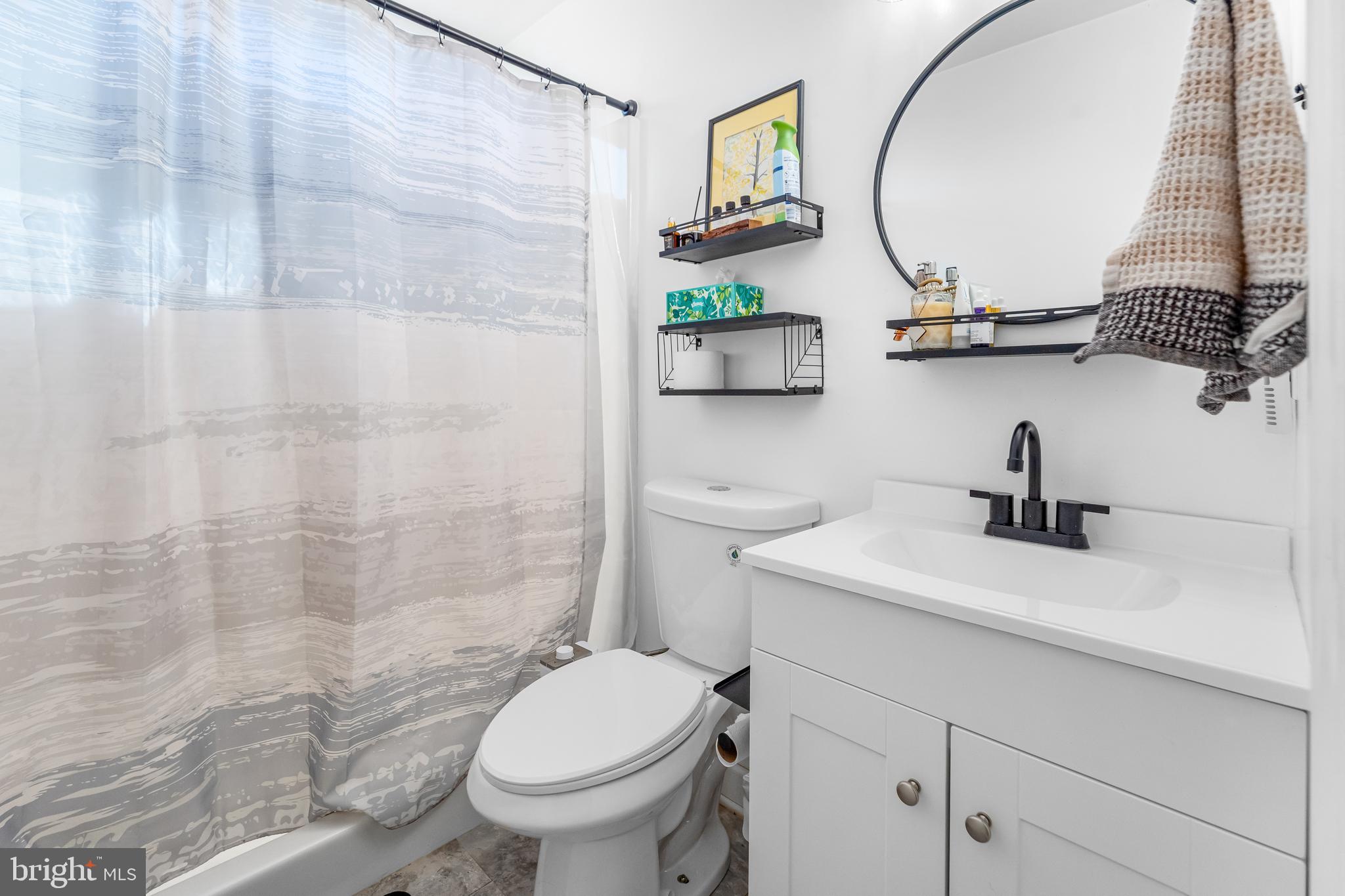 INVERNESS - Residential Lease