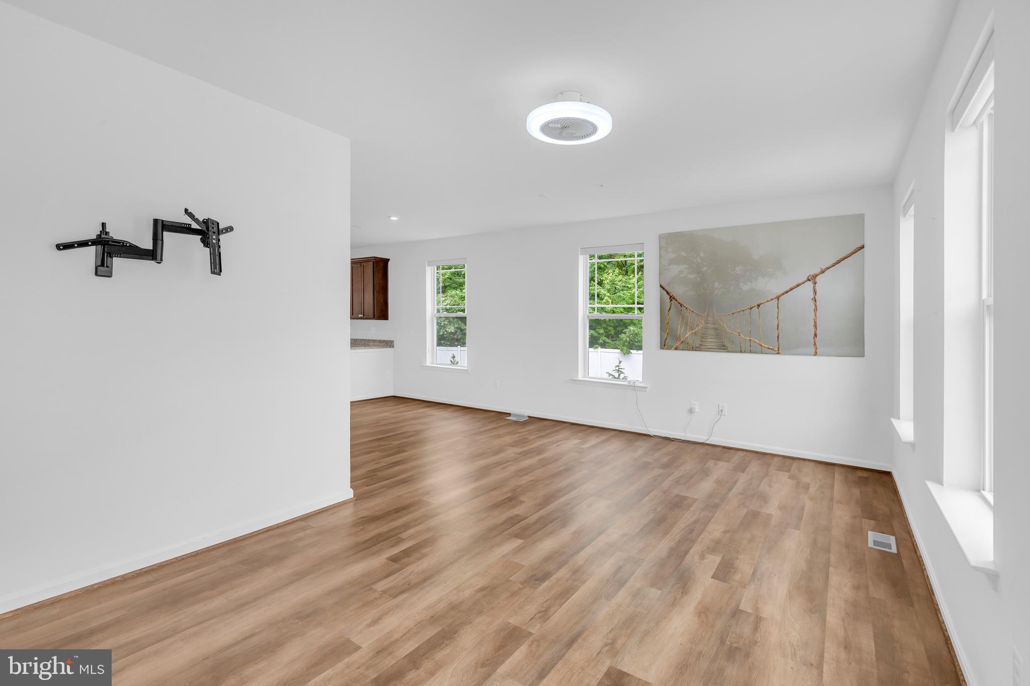 235 JENKINS WAY
